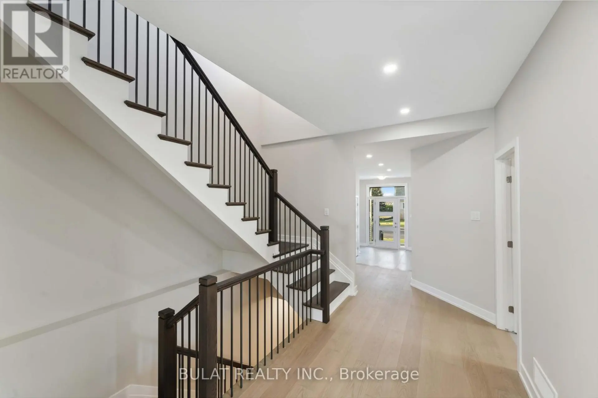 1357 KITCHENER AVENUE - Image 3