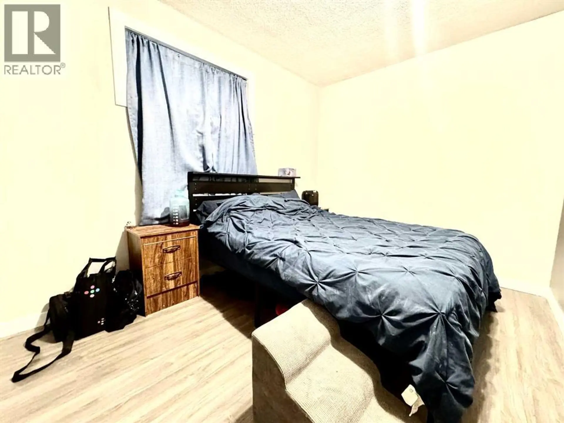 640 12 Street N - Image 8