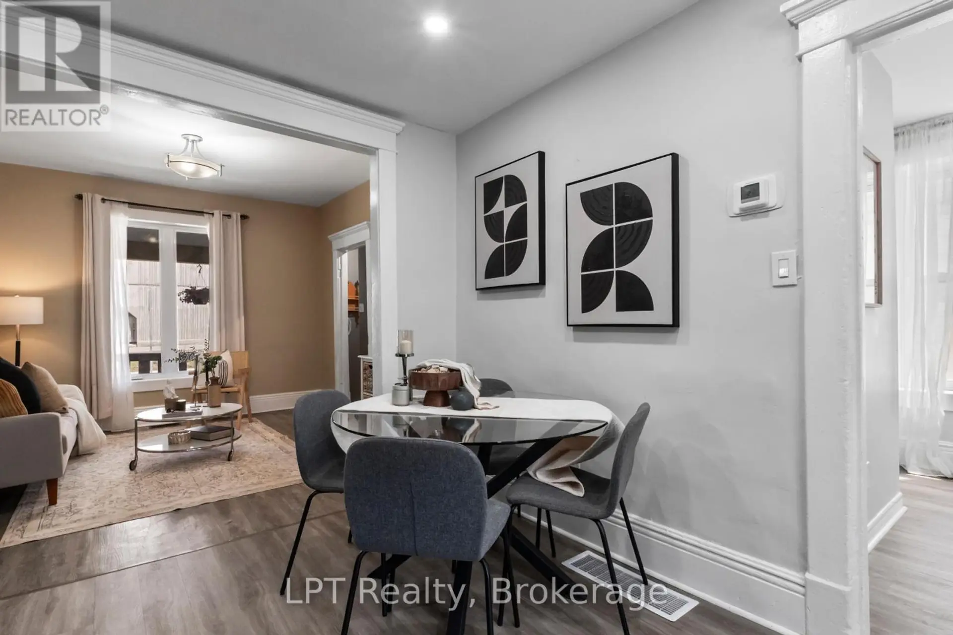 273 BETHUNE STREET - Image 10