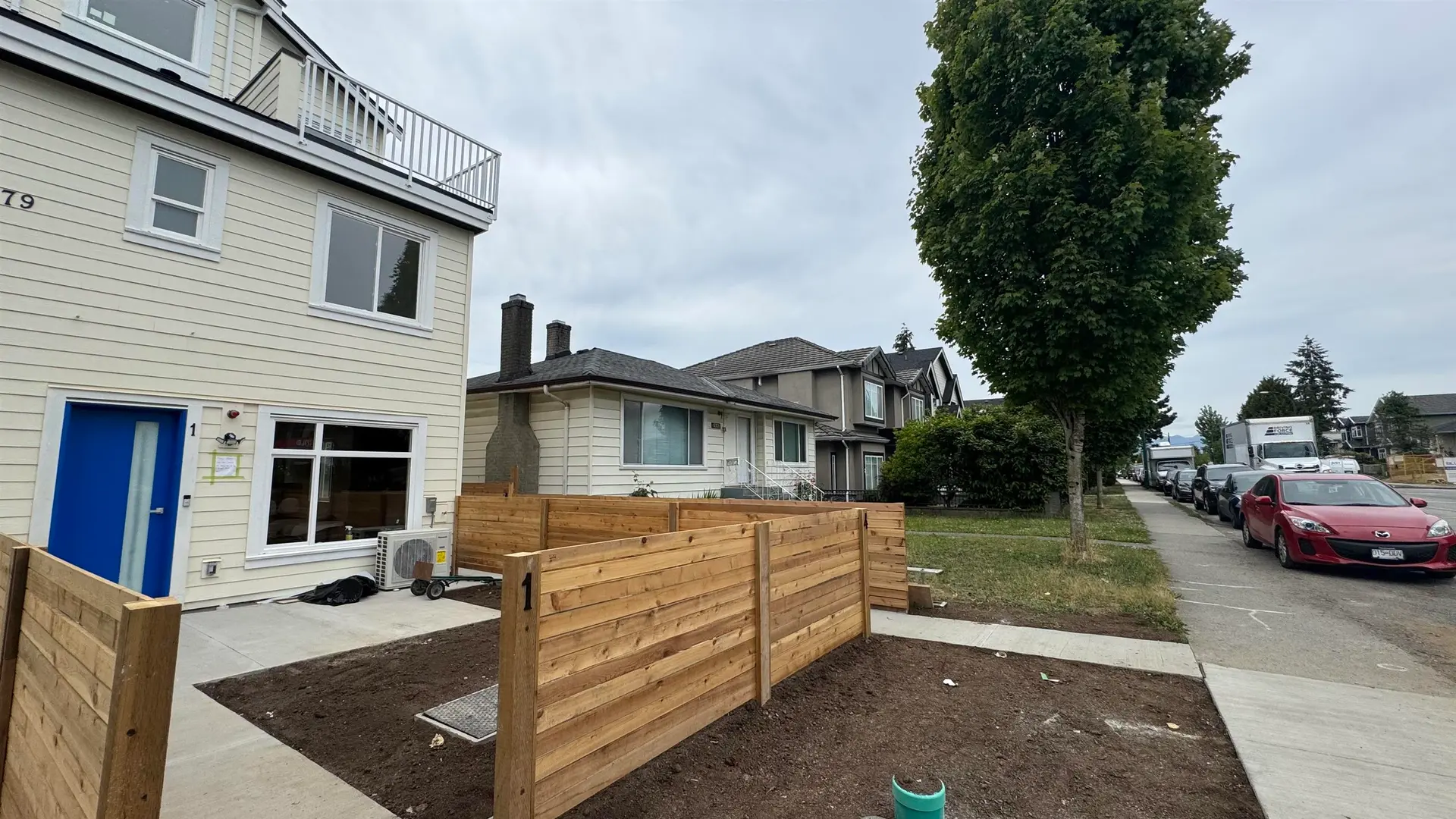 #1 5779 Clarendon Street - Image 2