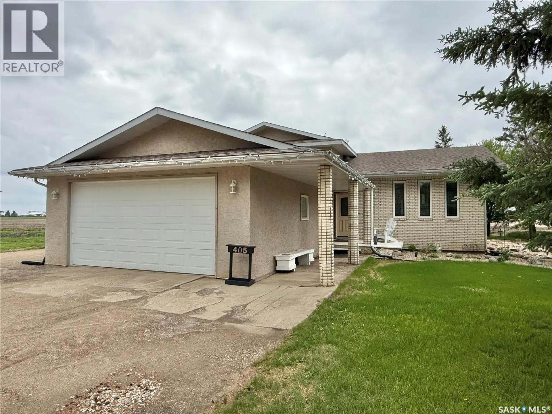 Property at 405 3rd AVENUE S, Leask, SK