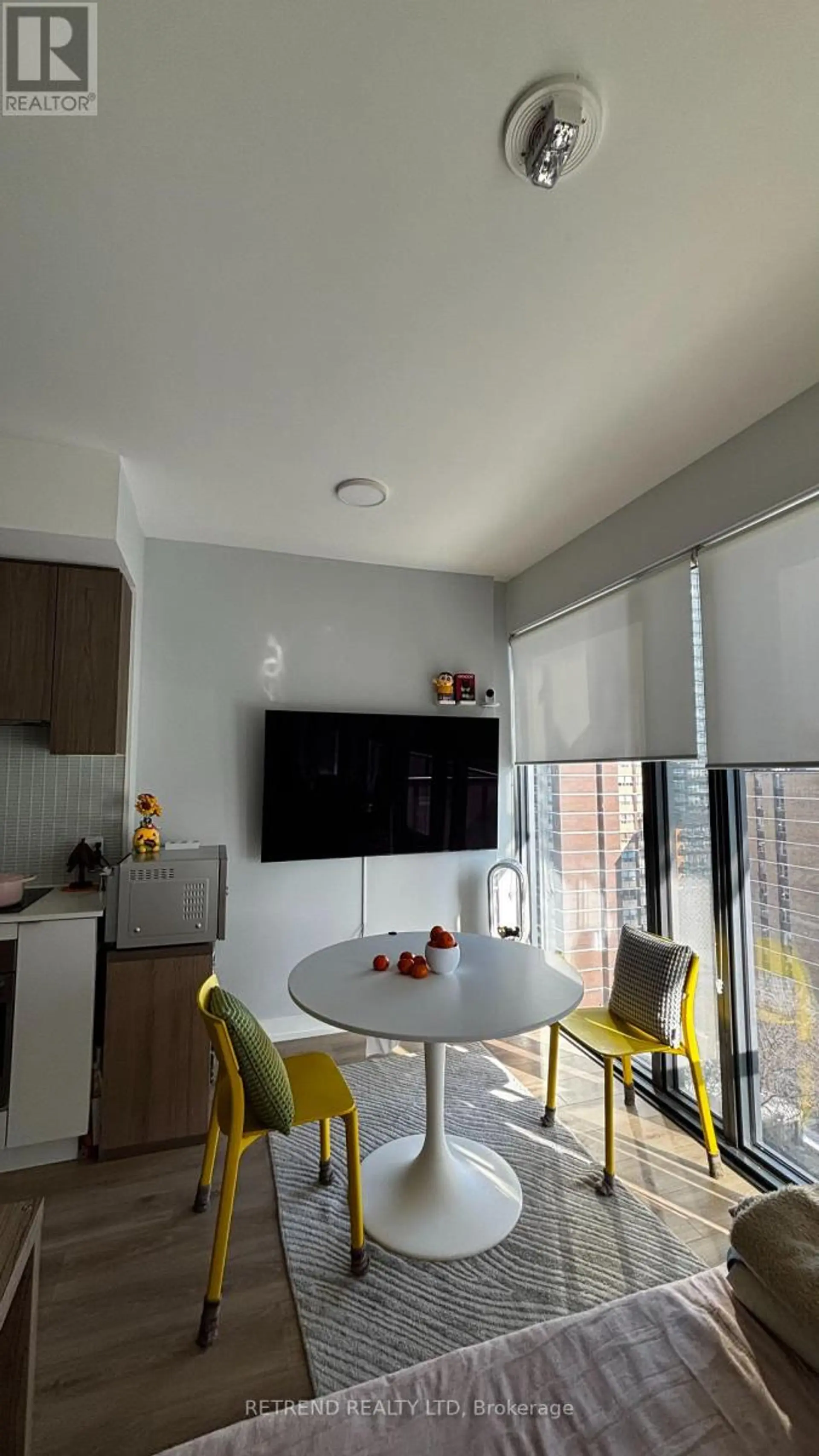 #1006 161 ROEHAMPTON AVENUE - Image 5