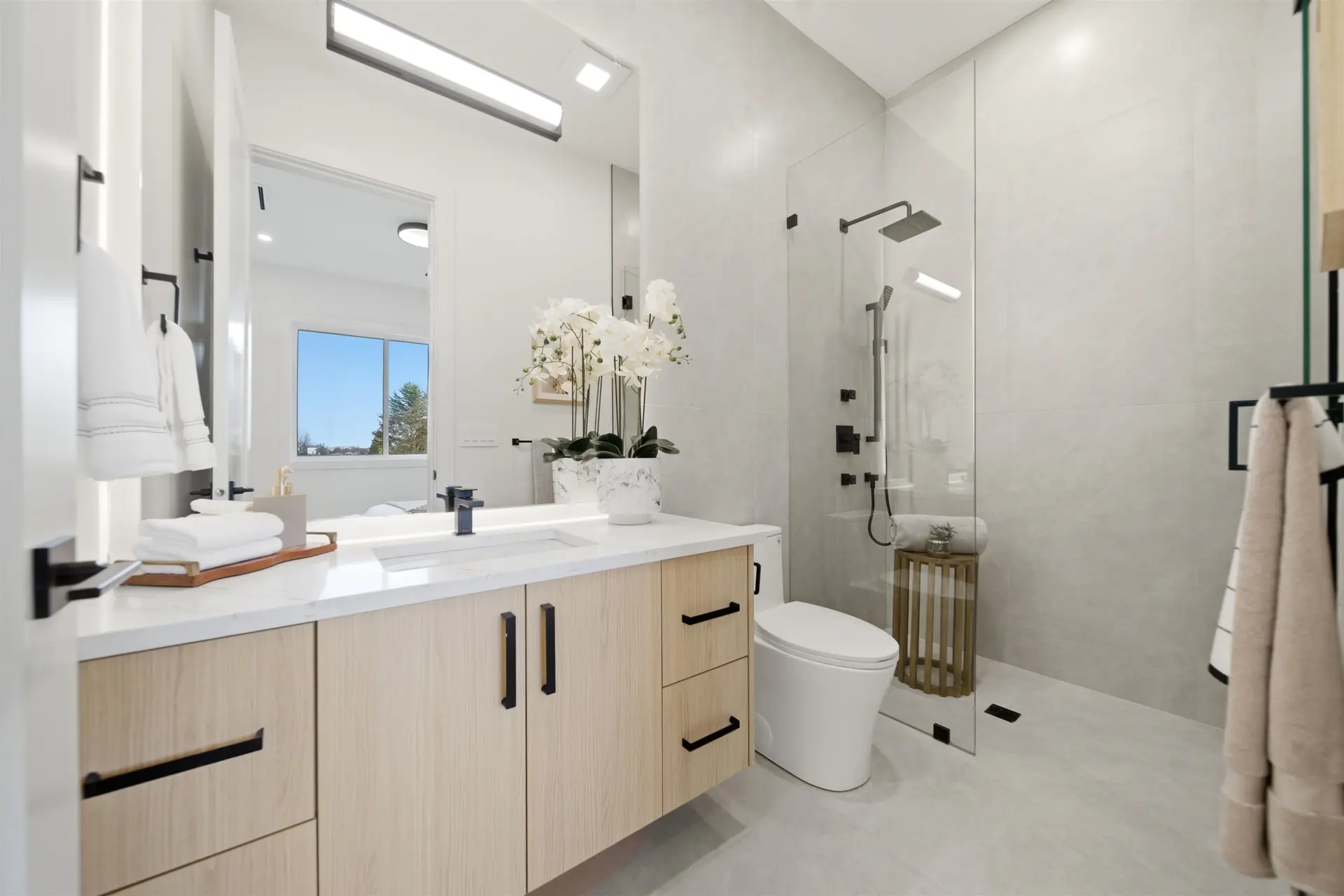 #5 5406 Manor Street - Image 8