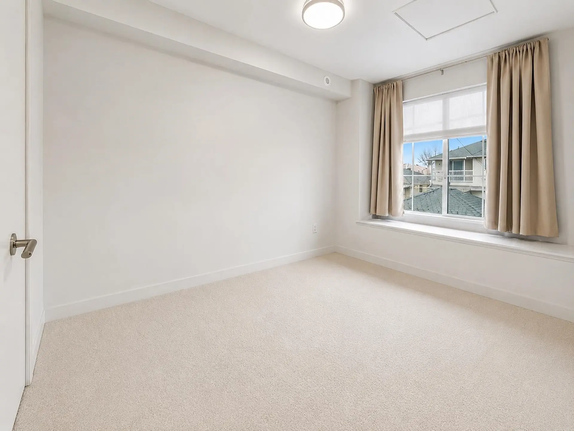 7891 Oak Street - Image 12