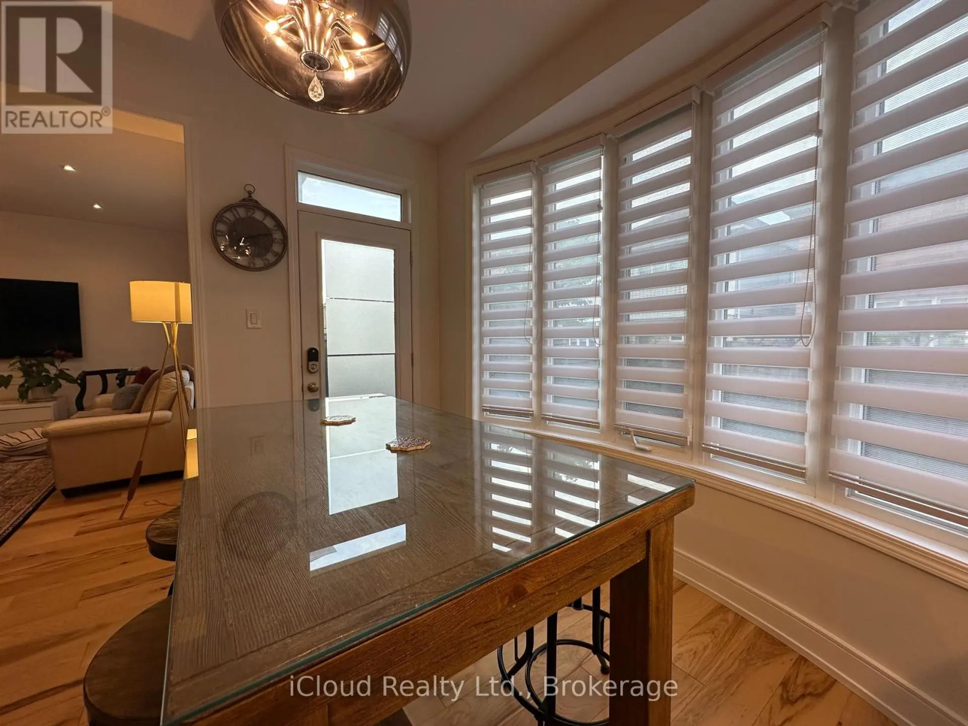 433 JELINIK TERRACE - Image 14