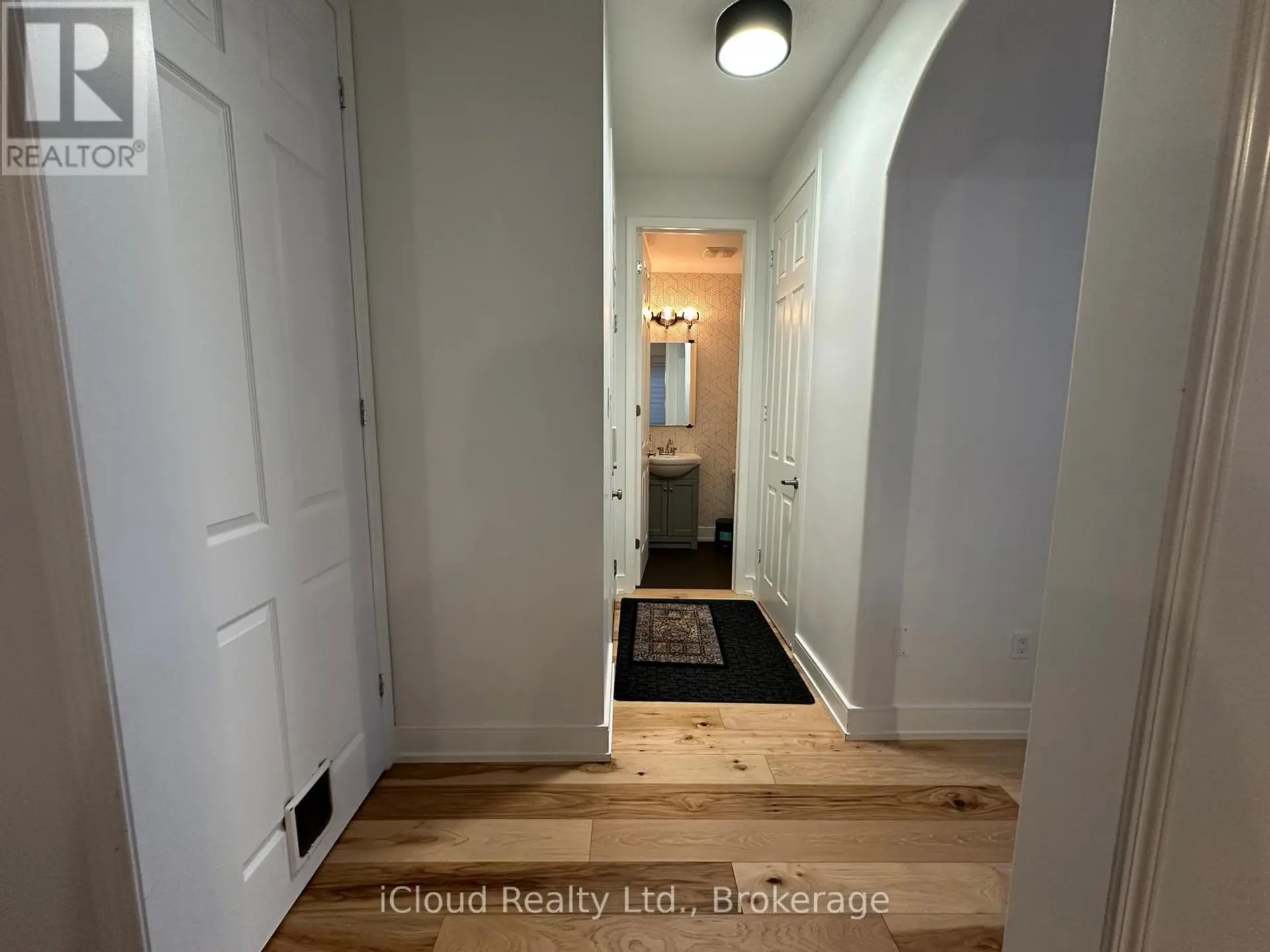 433 JELINIK TERRACE - Image 8