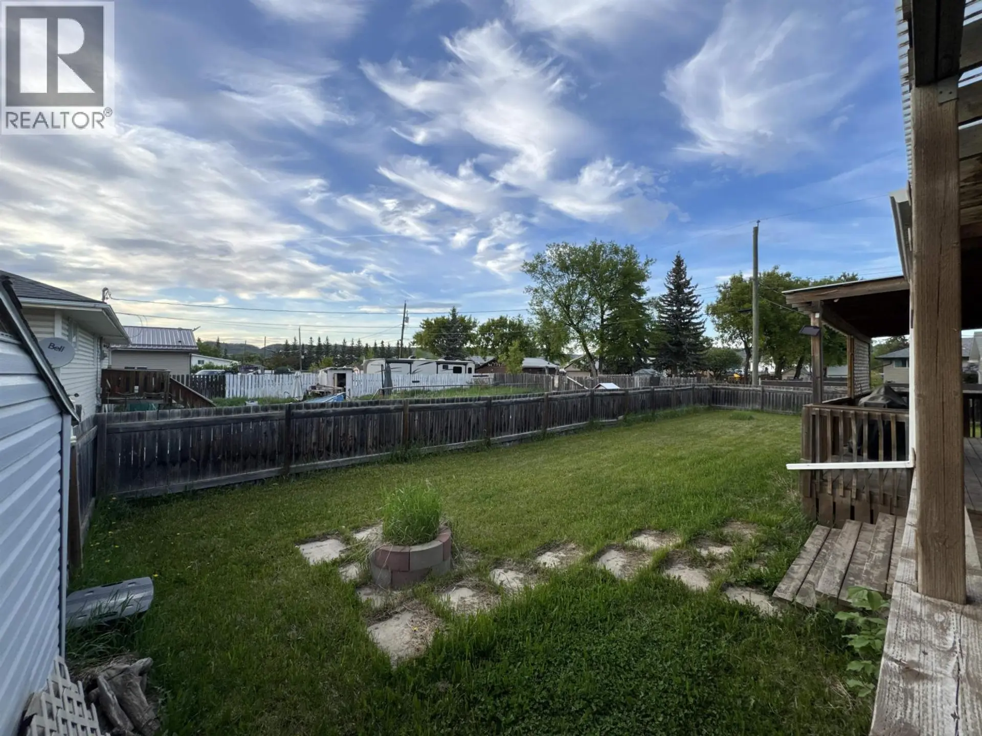 10495 102 STREET - Image 11