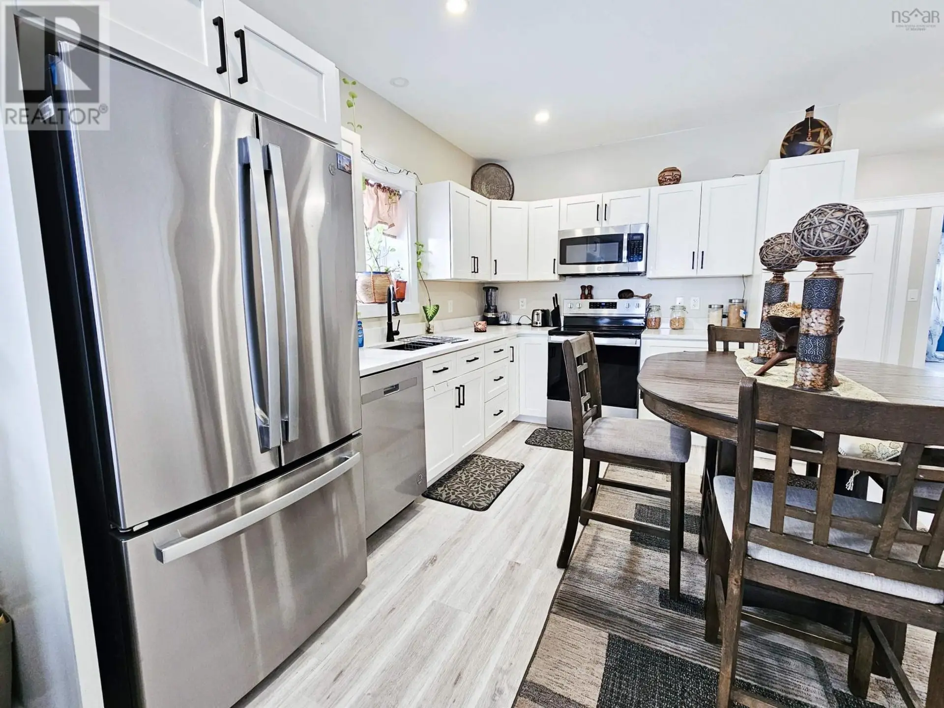 520 Truro Heights Road - Image 4