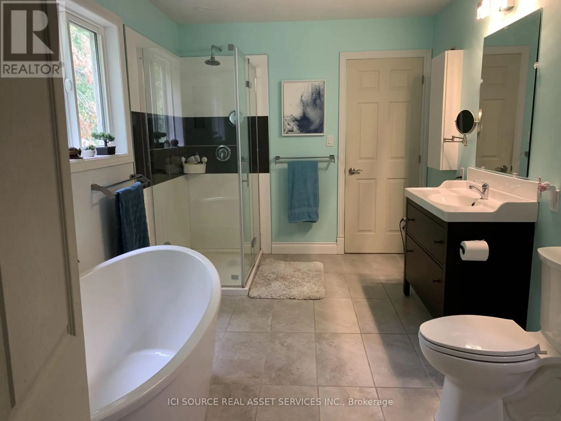 249 BORDEN ROAD - Image 14