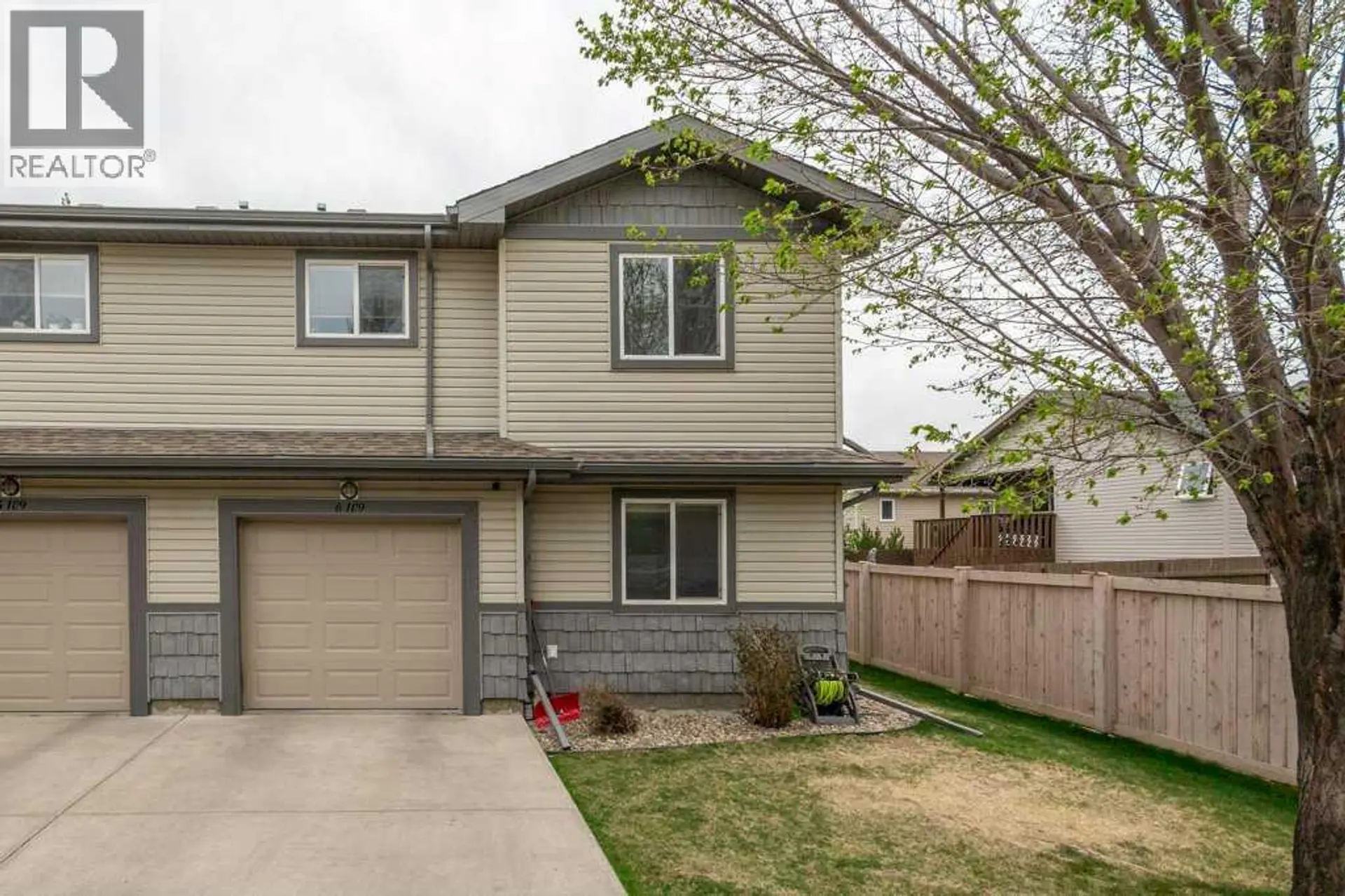 #6 109 Silkstone Road W - Image 13