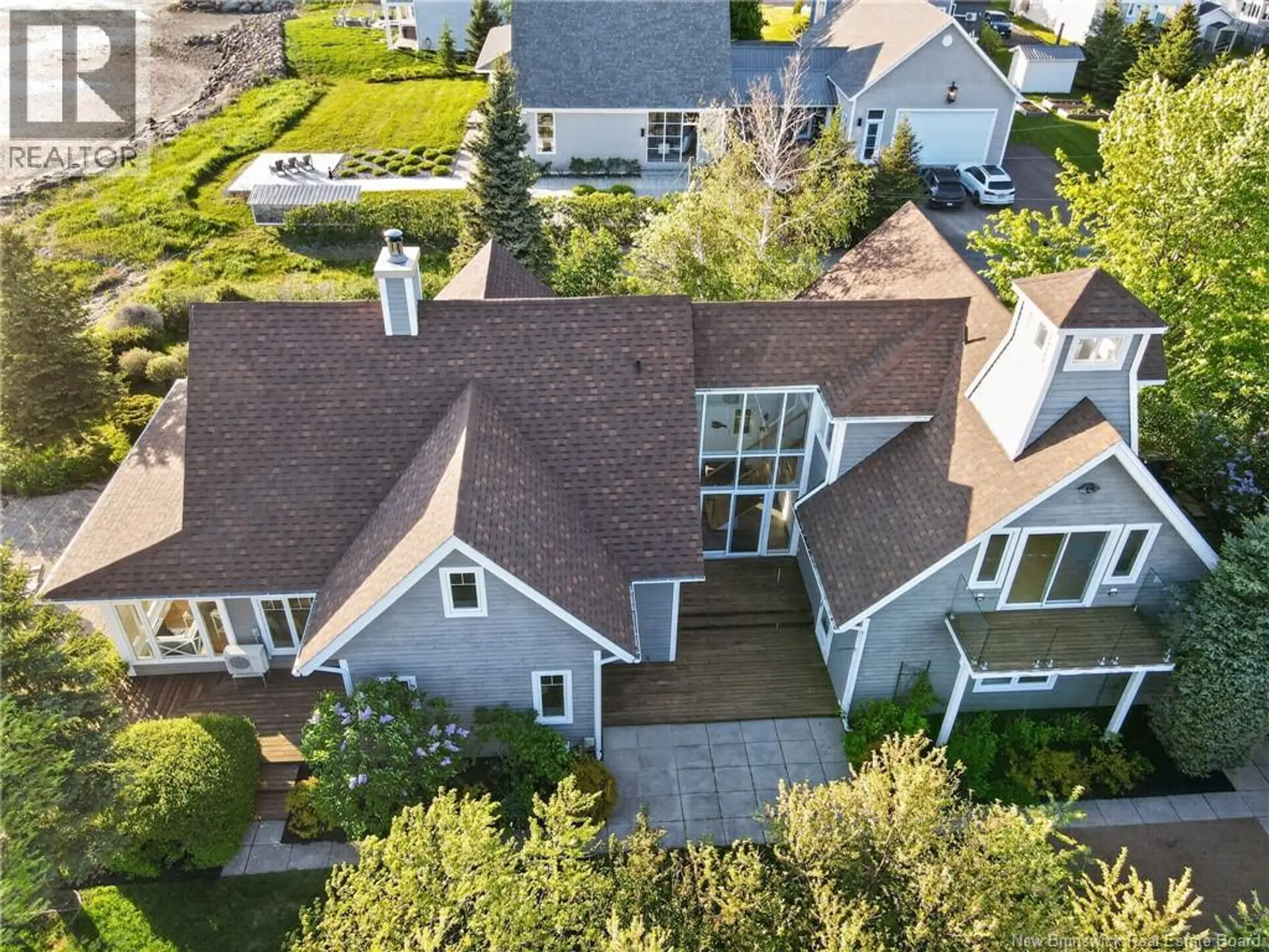 Property at 28 Sunset Lane, Pointe-Du-Chêne, NB