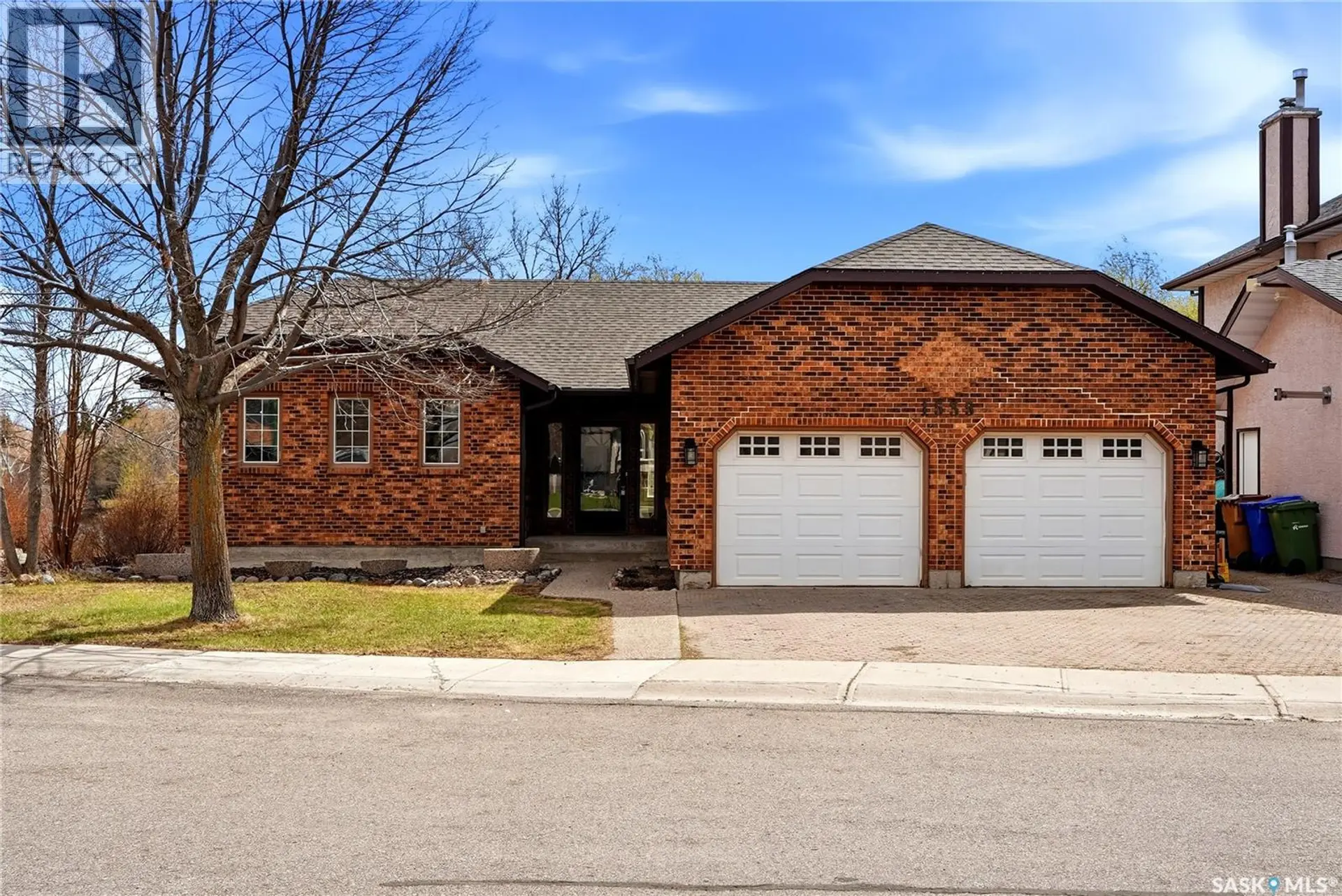 Property at 1535 Lee Grayson CRESCENT N, Regina, SK