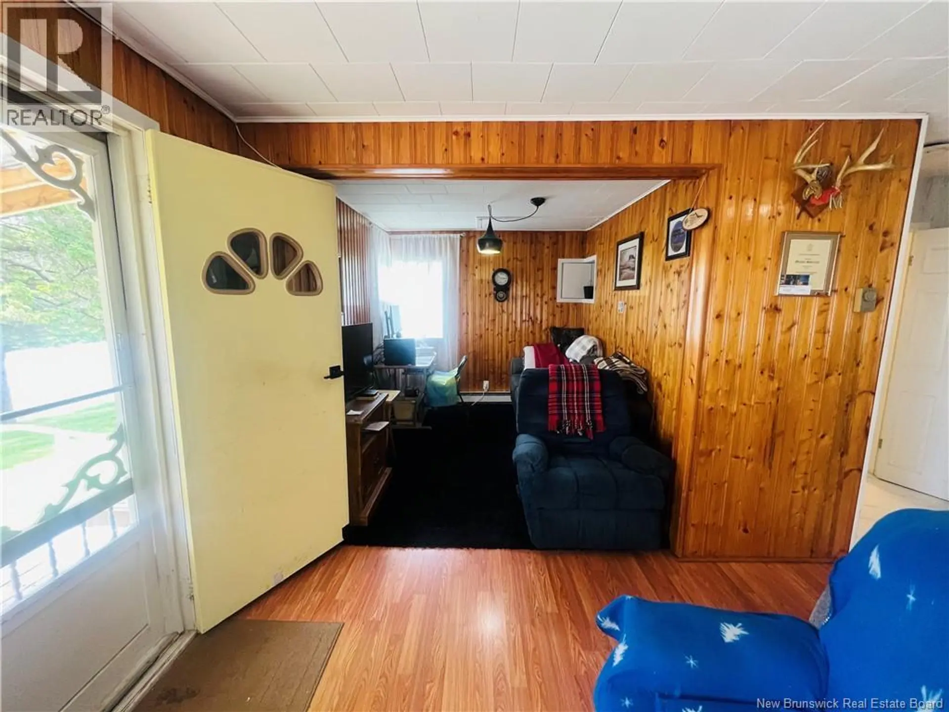 90 Northwest Road - Image 10