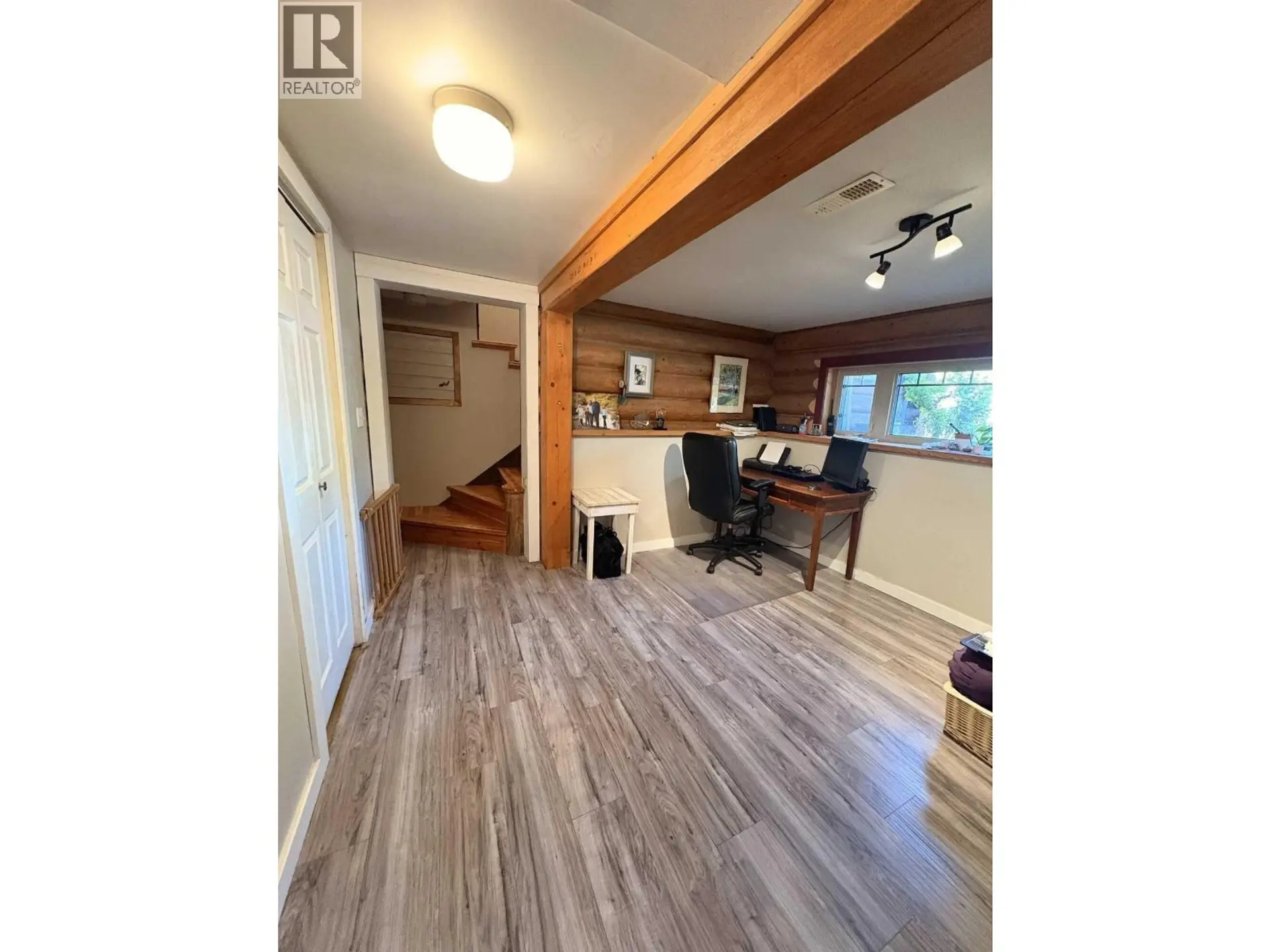 330 REID DRIVE - Image 18