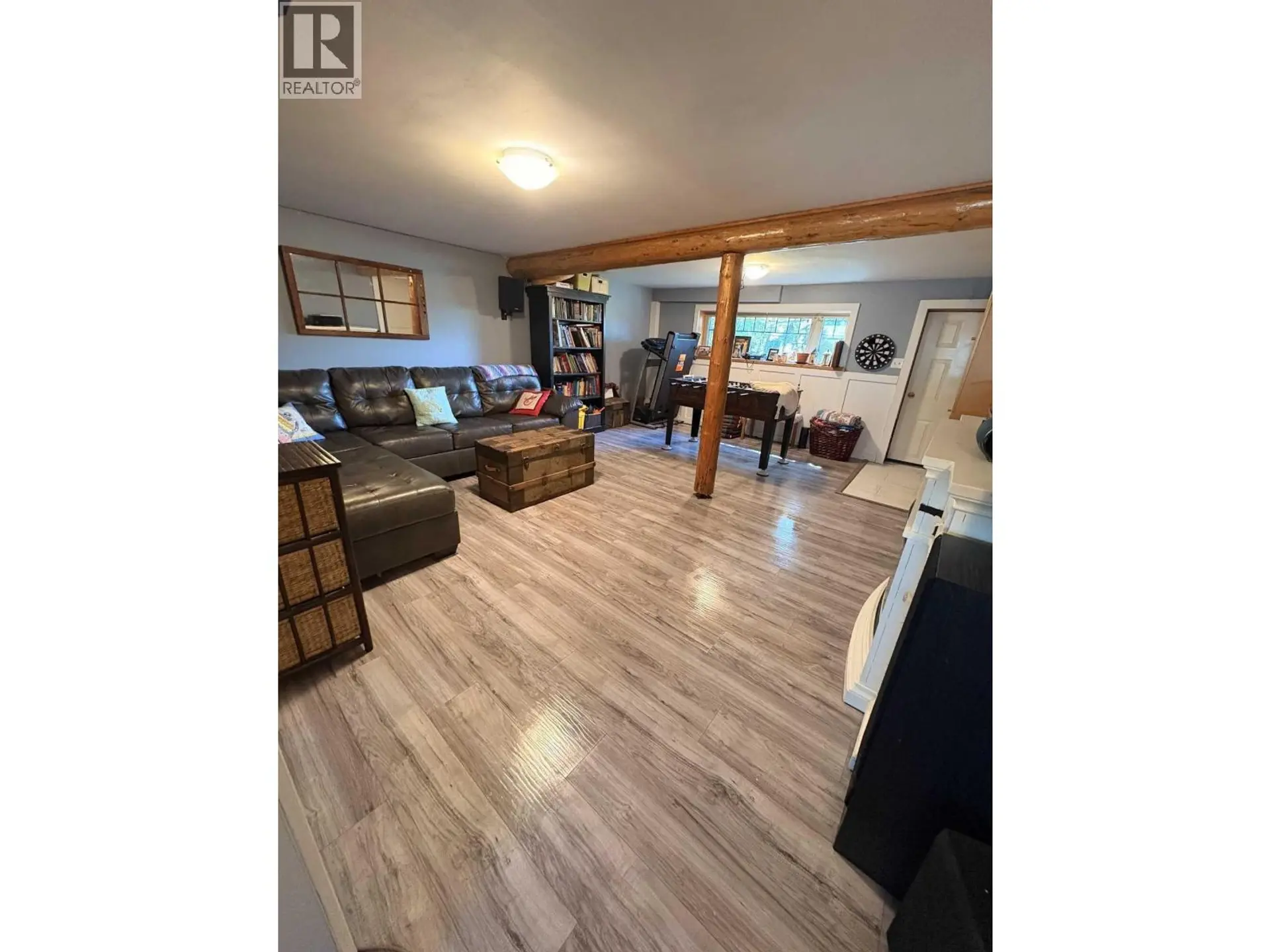 330 REID DRIVE - Image 3