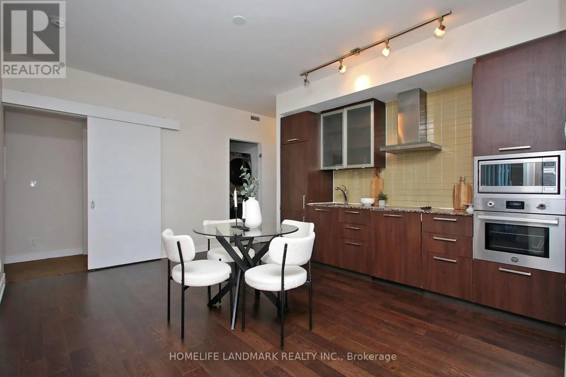 #1504 12 YORK STREET - Image 7