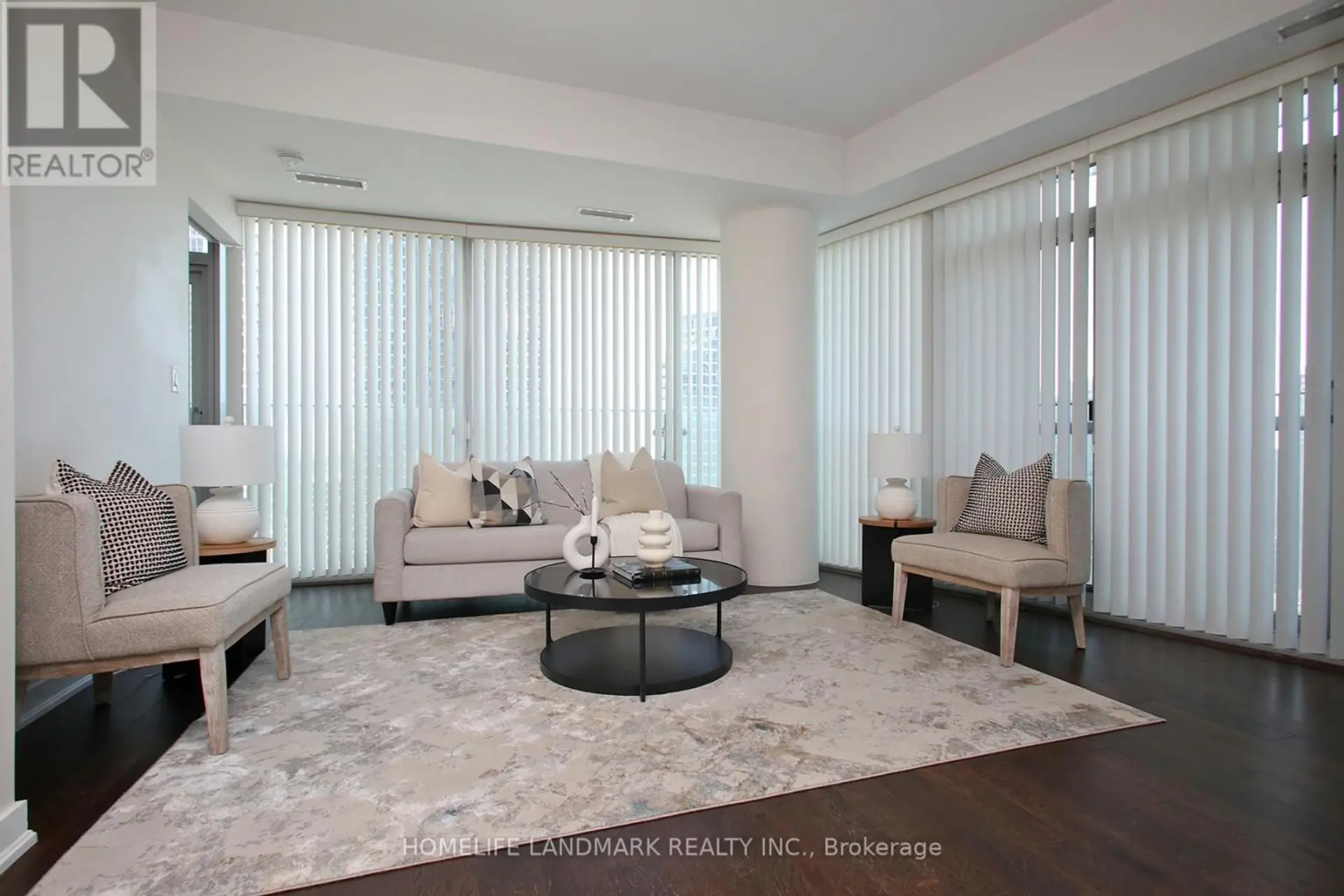 #1504 12 YORK STREET - Image 8