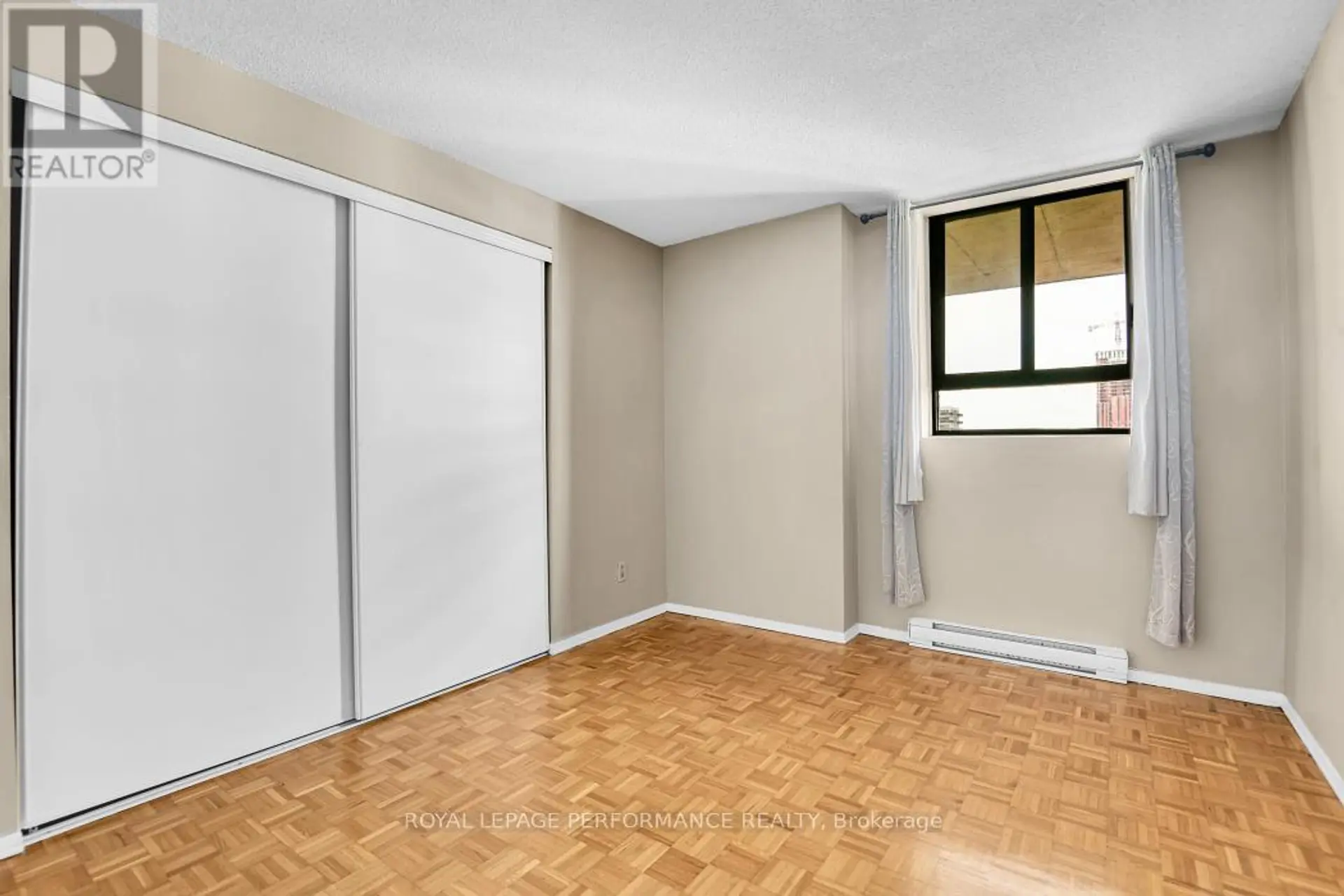 #1107 475 LAURIER AVENUE W - Image 10