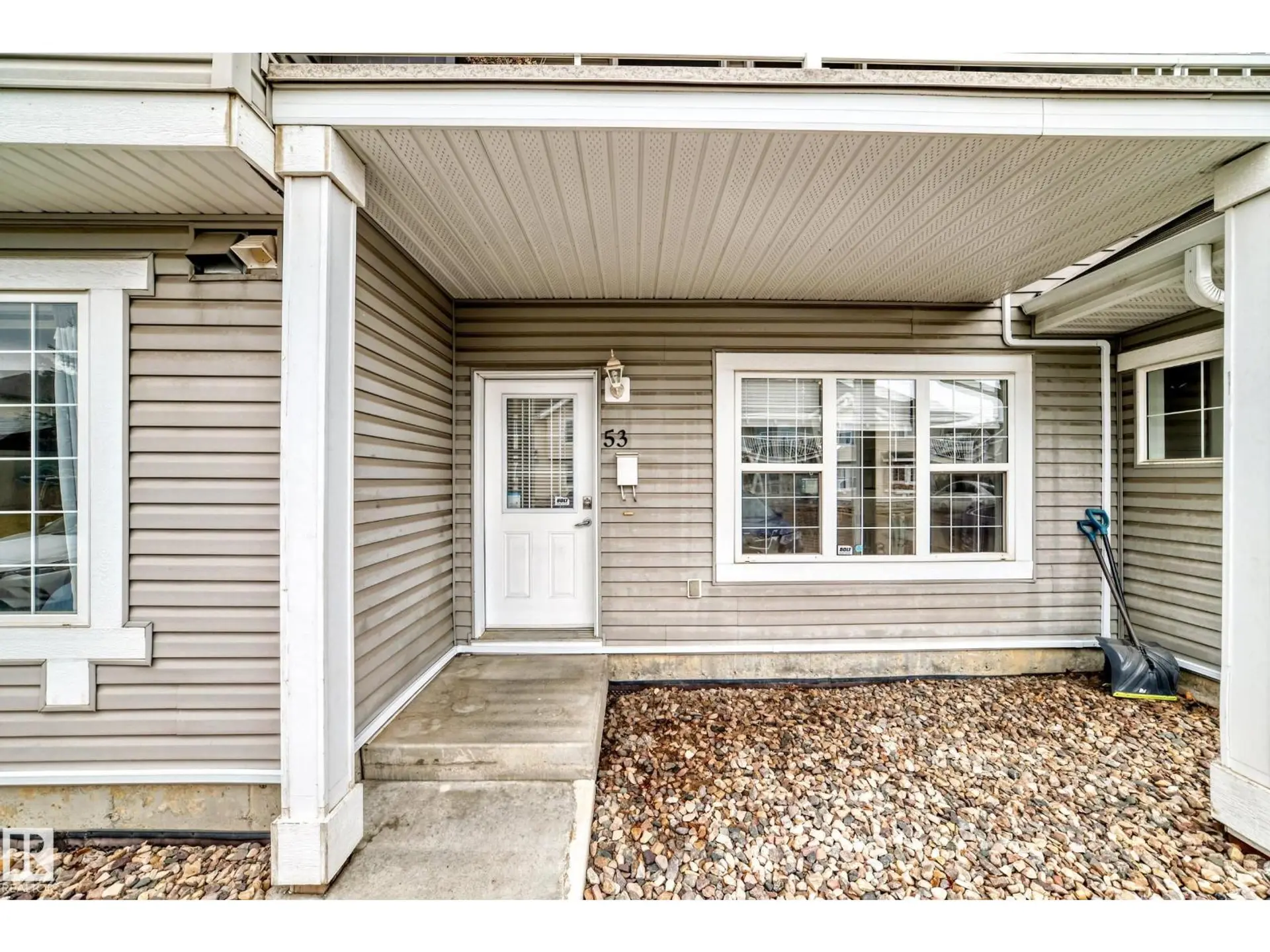 #53 150 EDWARDS DR SW - Image 2