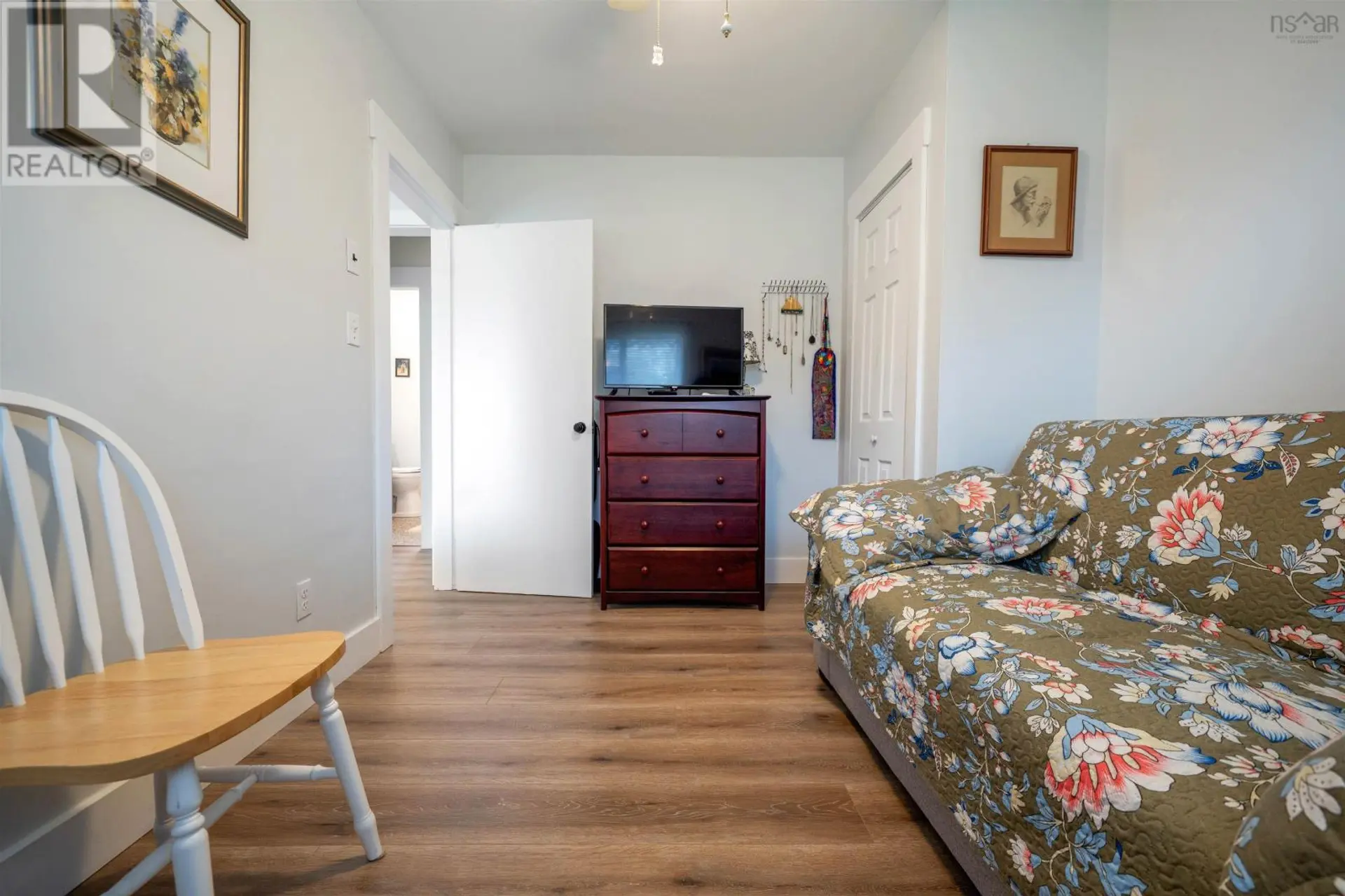 2315 Highway 2 - Image 16