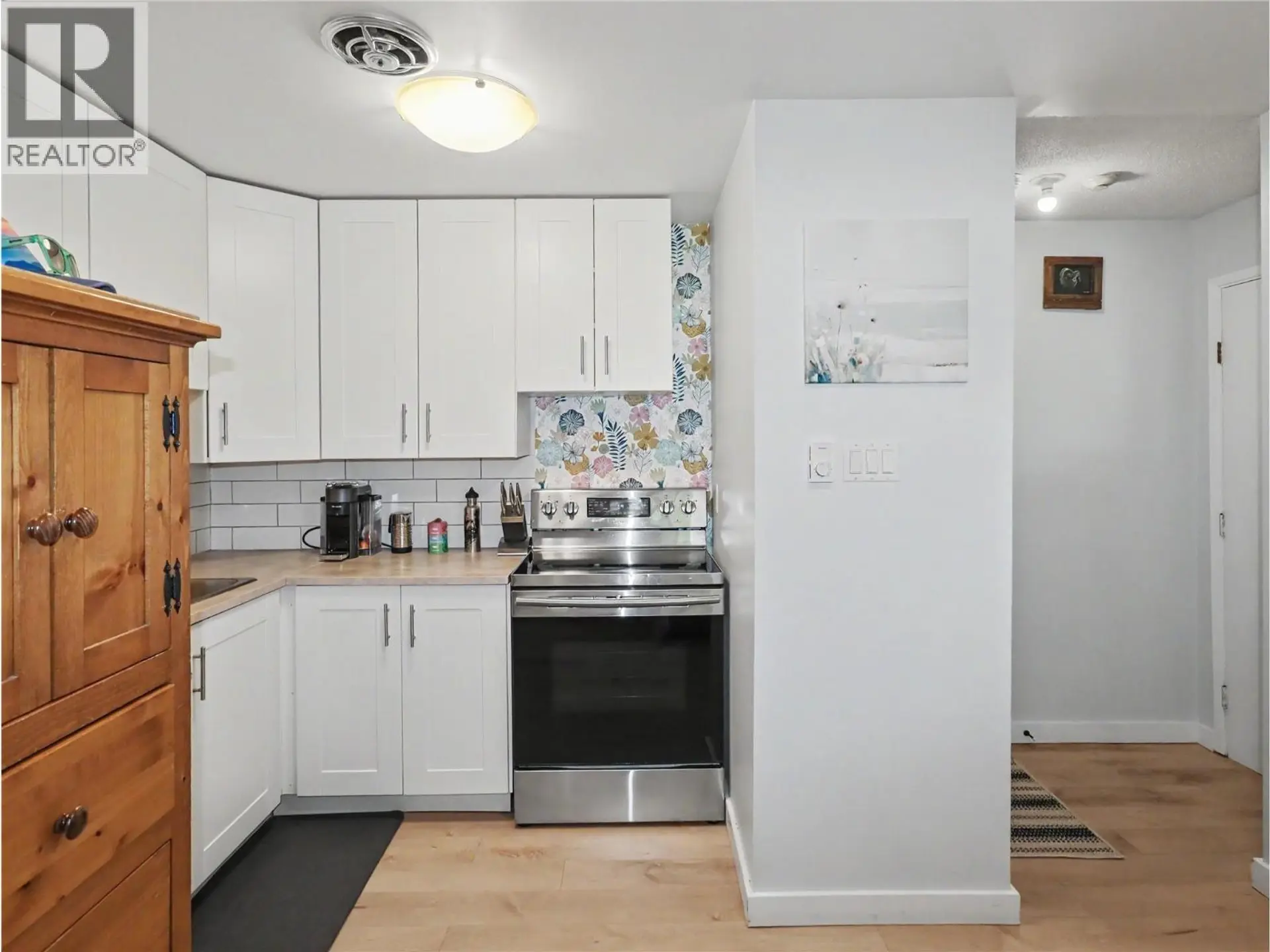 #1 668 75TH Avenue - Image 3