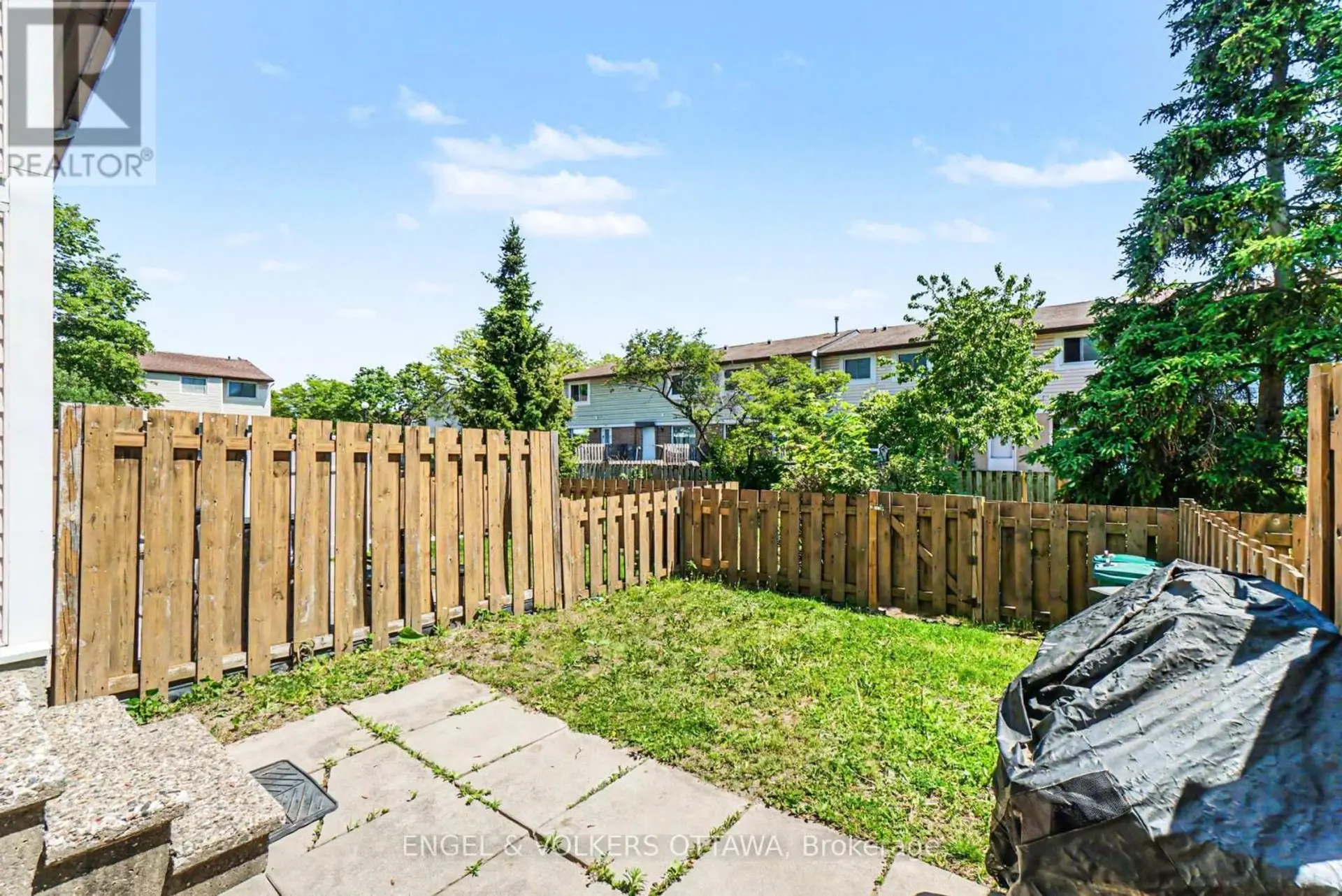 4557 DORA CRESCENT - Image 16
