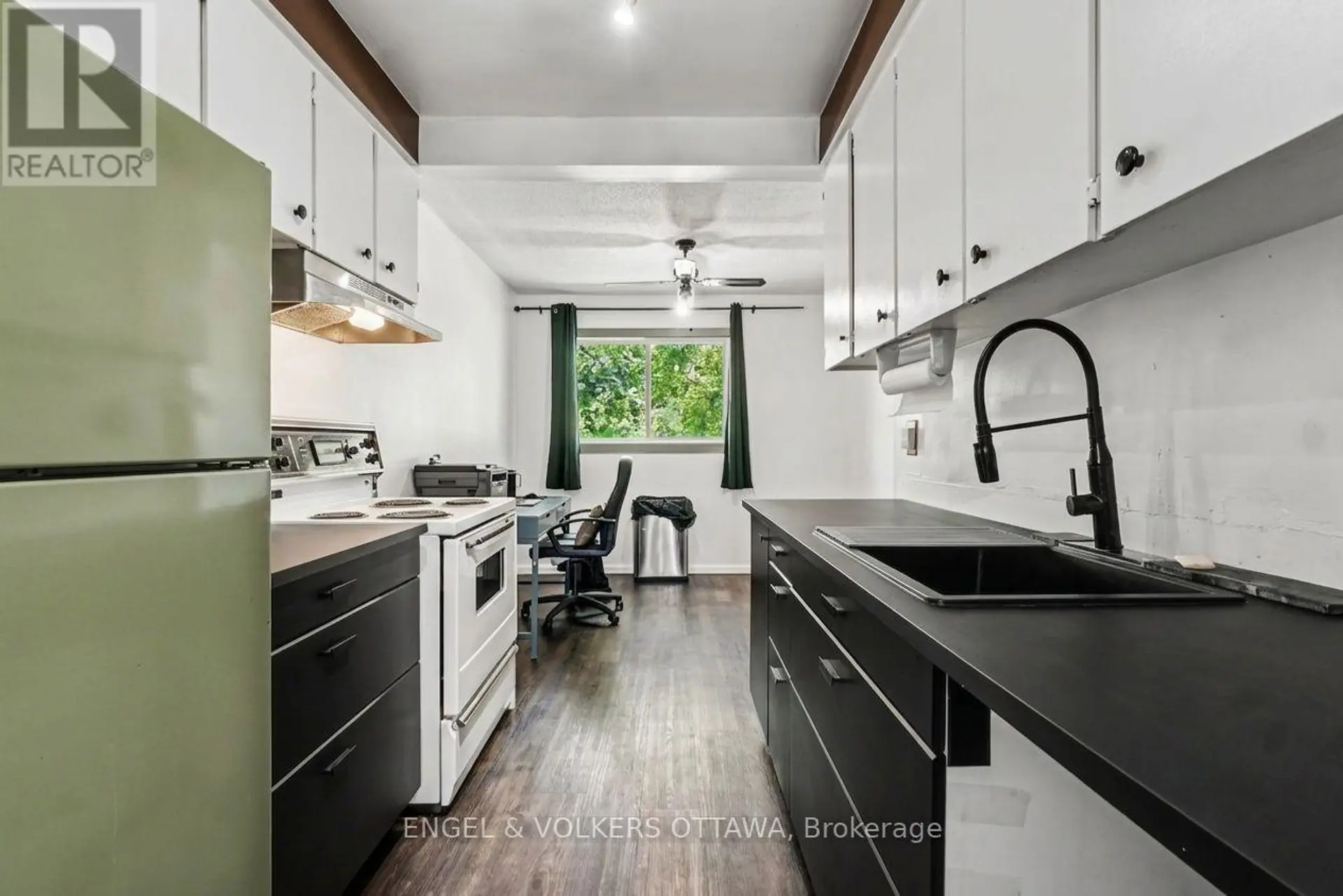4557 DORA CRESCENT - Image 4