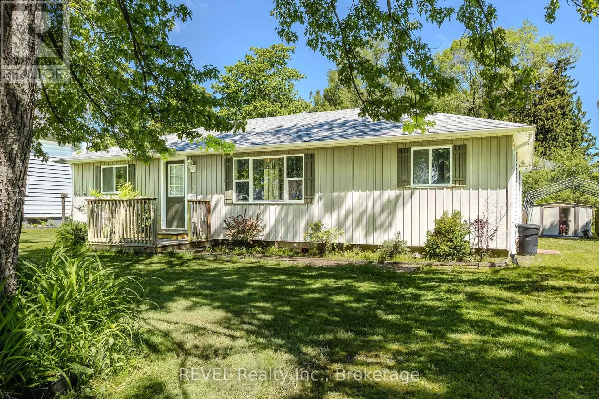 3314 EVADERE AVENUE E - Image 2