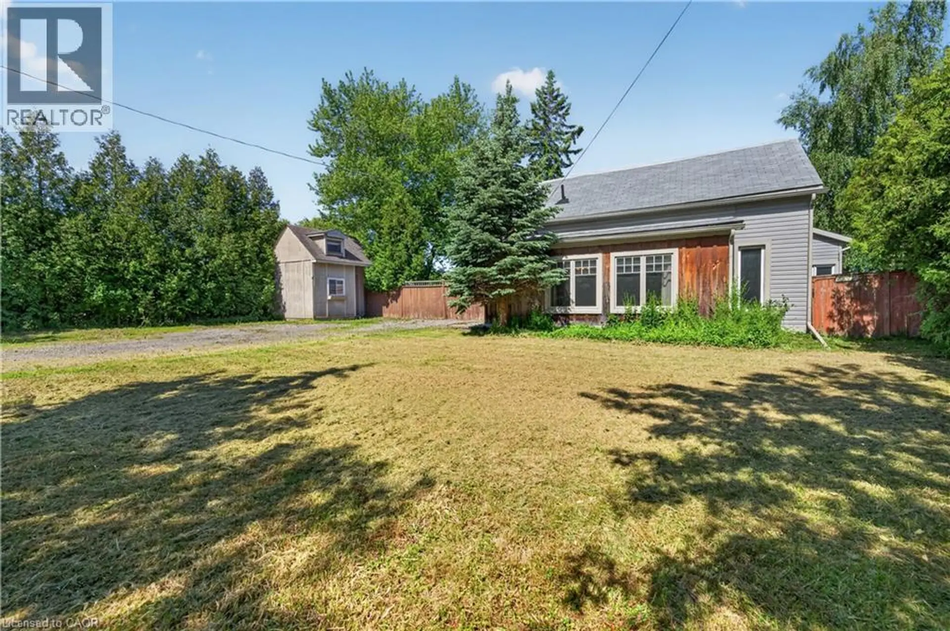 126 MOUNTAIN Street - Image 2