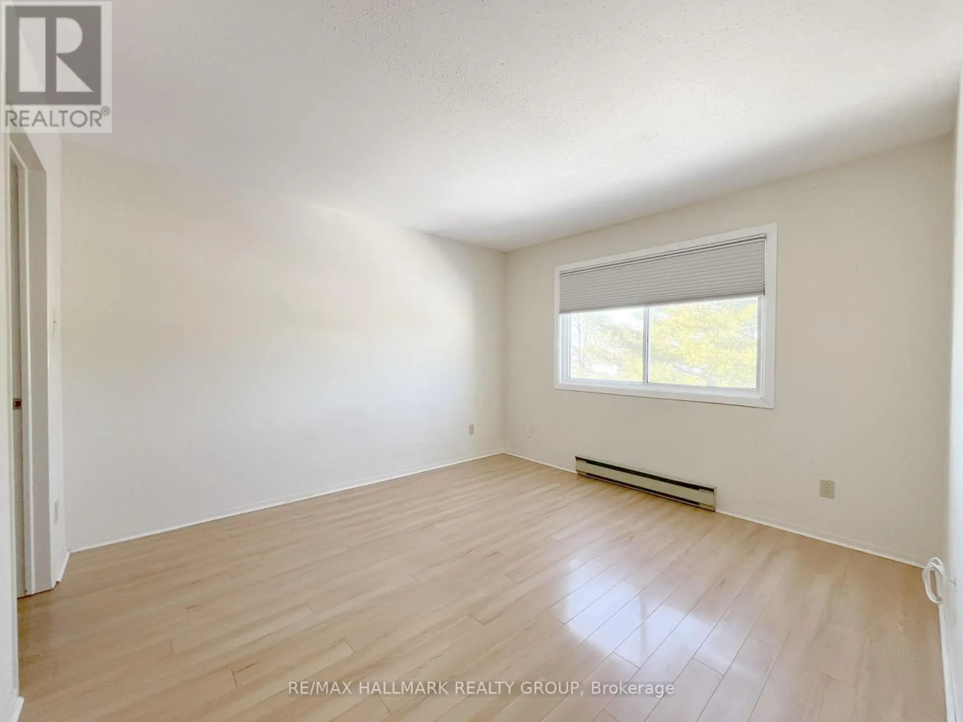 #310 214 VIEWMOUNT DRIVE - Image 9