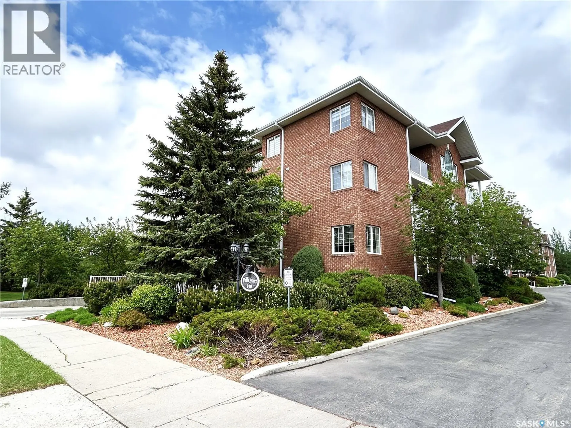 Property at #105 910 Heritage VIEW, Saskatoon, SK