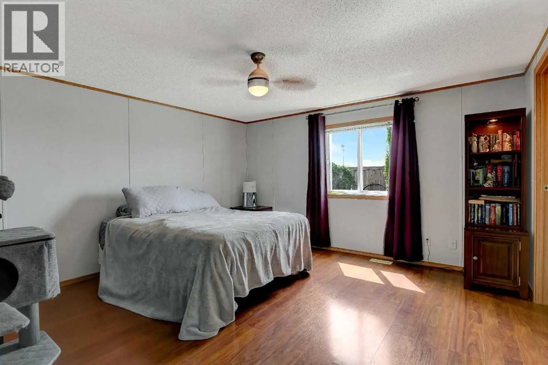 9021 85 Avenue - Image 14