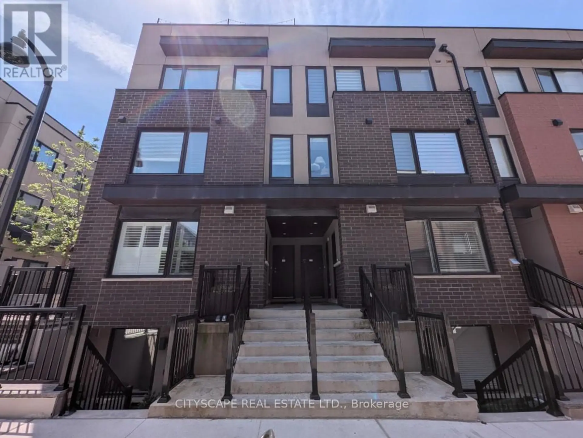 #4 142 WILLIAM DUNCAN ROAD - Image 1