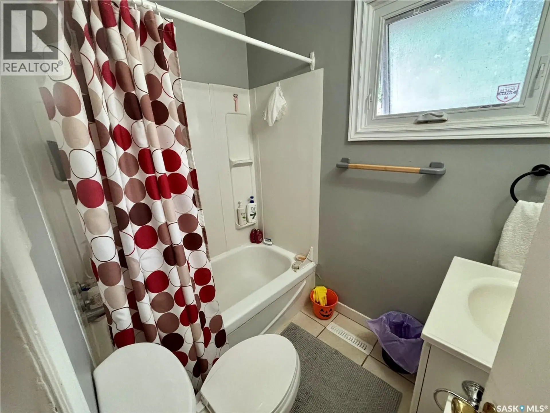 419 McIntosh STREET - Image 7