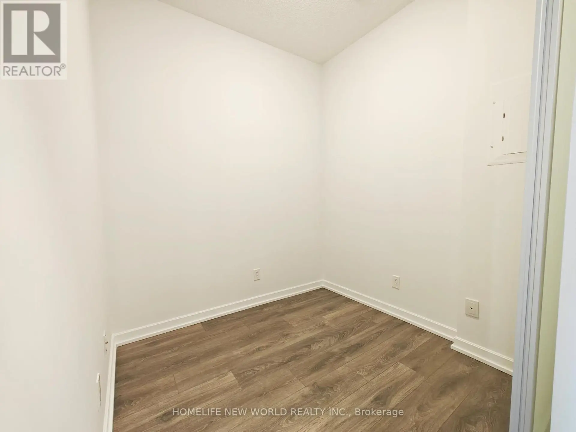 #3011 56 FOREST MANOR ROAD - Image 4