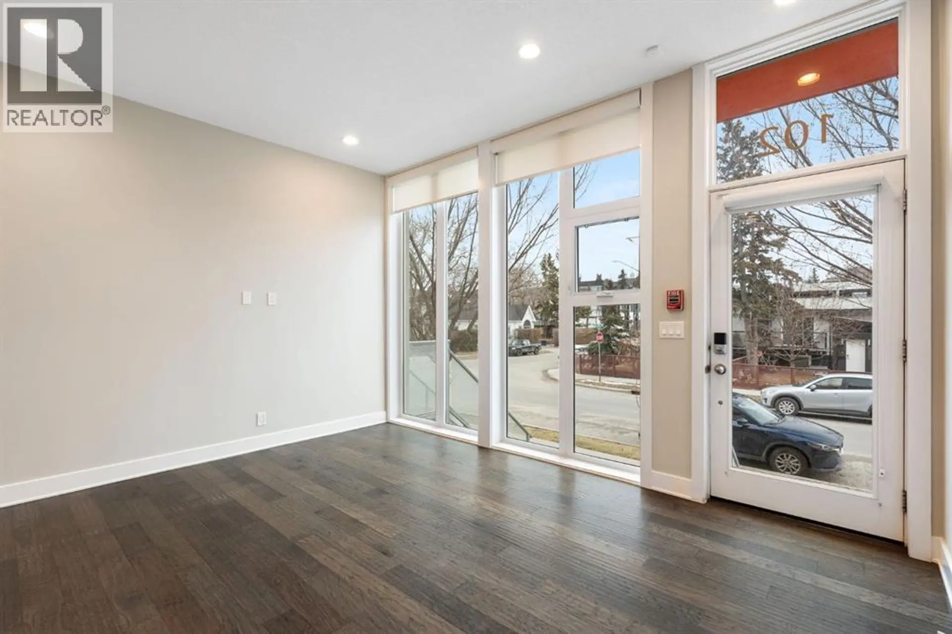 #102 1808 27 Avenue SW - Image 3