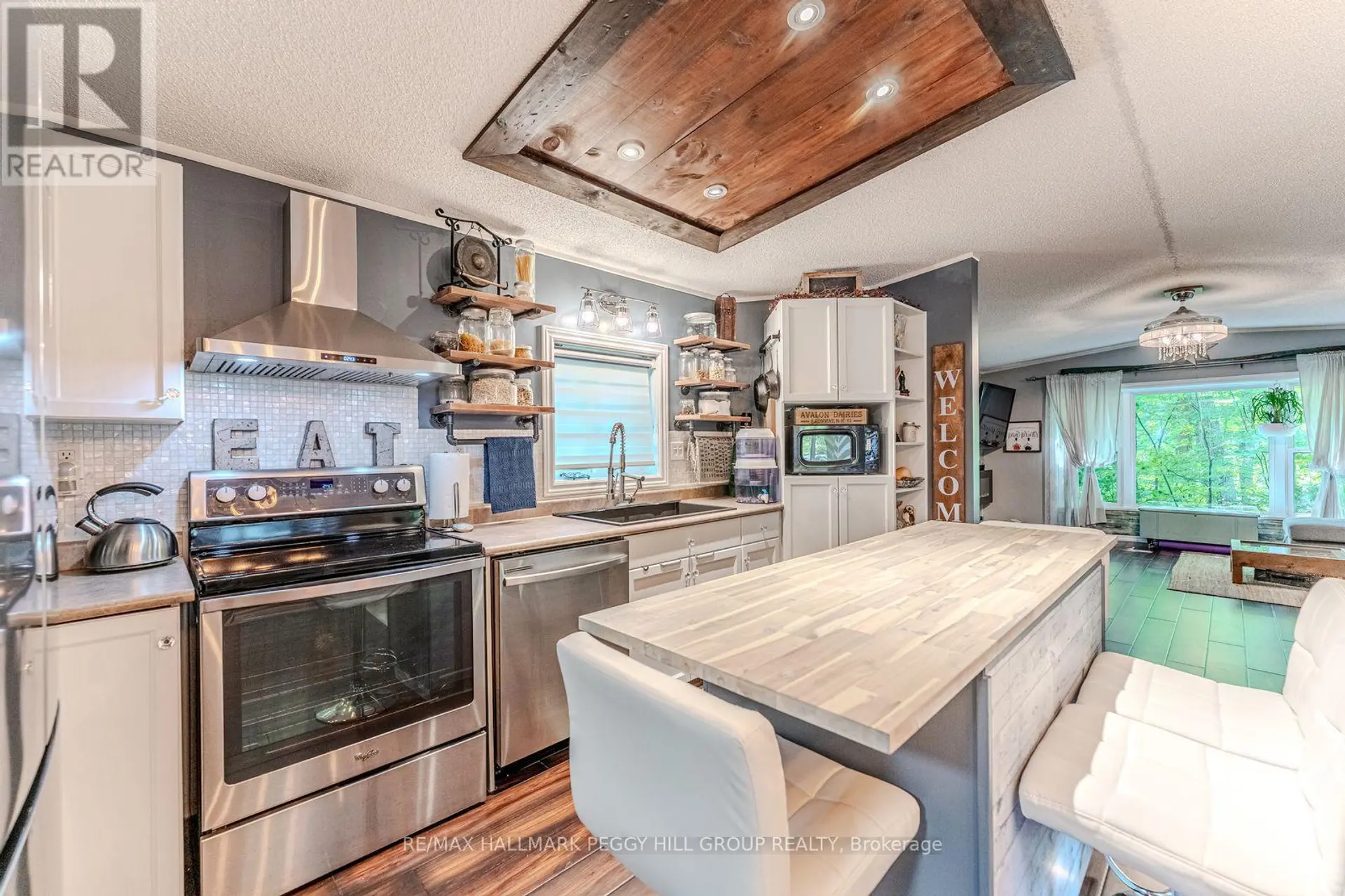 7498 ISLAND CRESCENT - Image 6