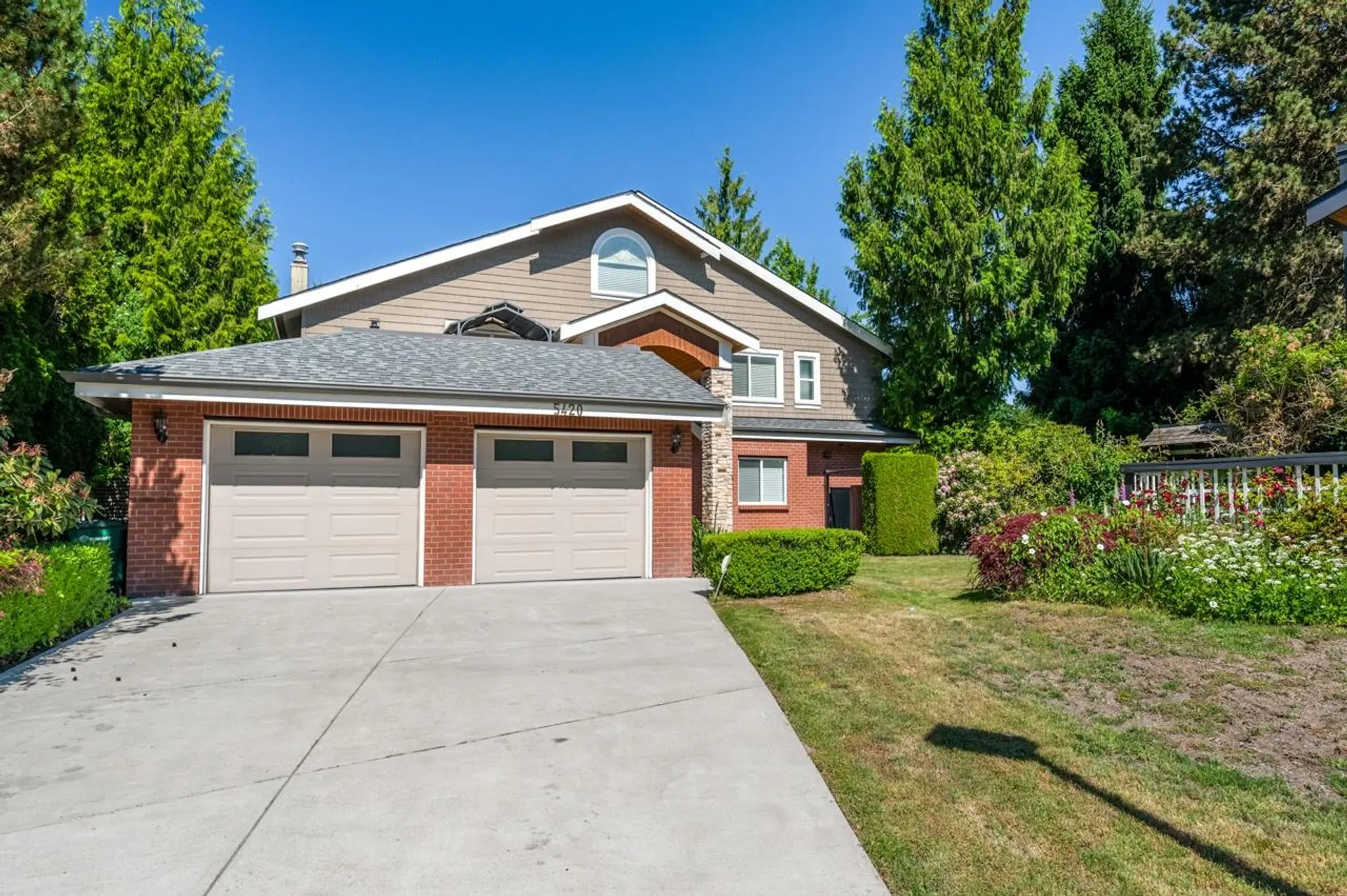 Property at 5420 Elwyn Drive, Burnaby, BC