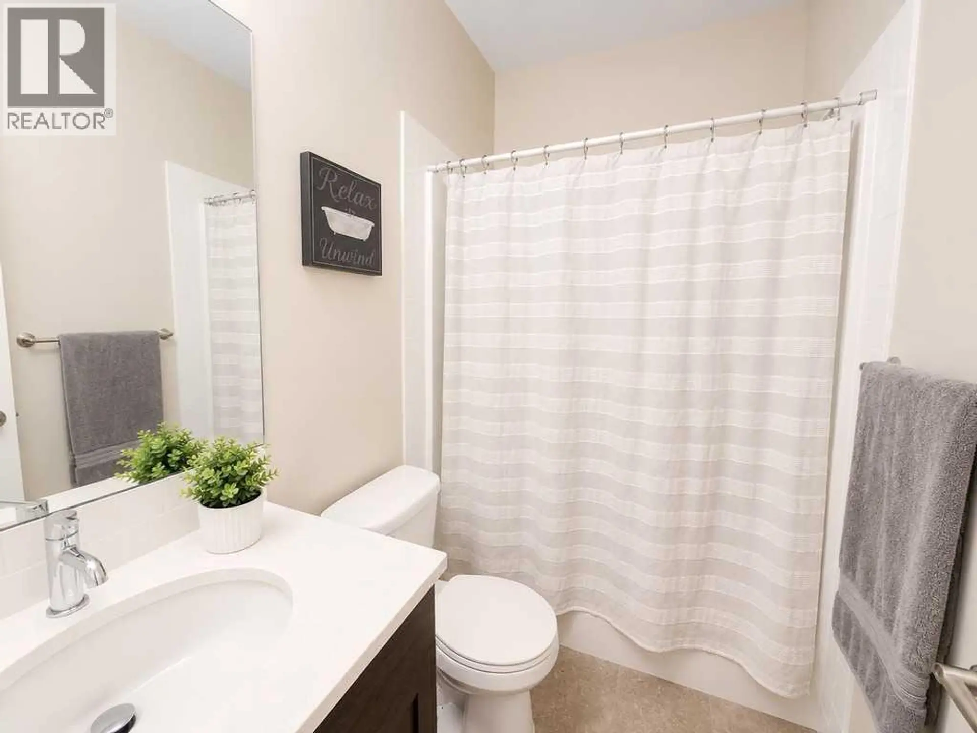 241 Agnes Short Place N - Image 12
