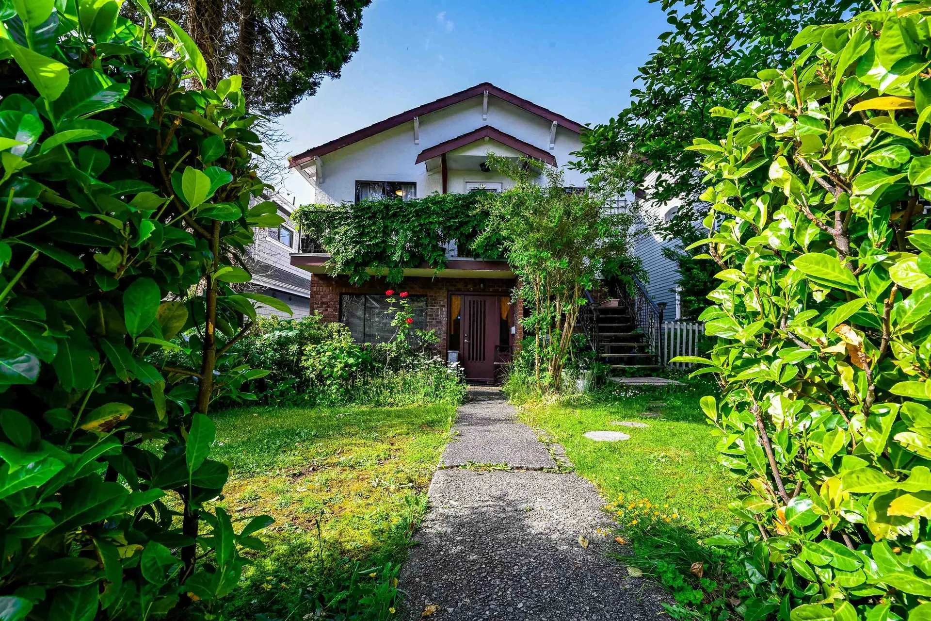 Property at 3439 Dundas Street, Vancouver, BC