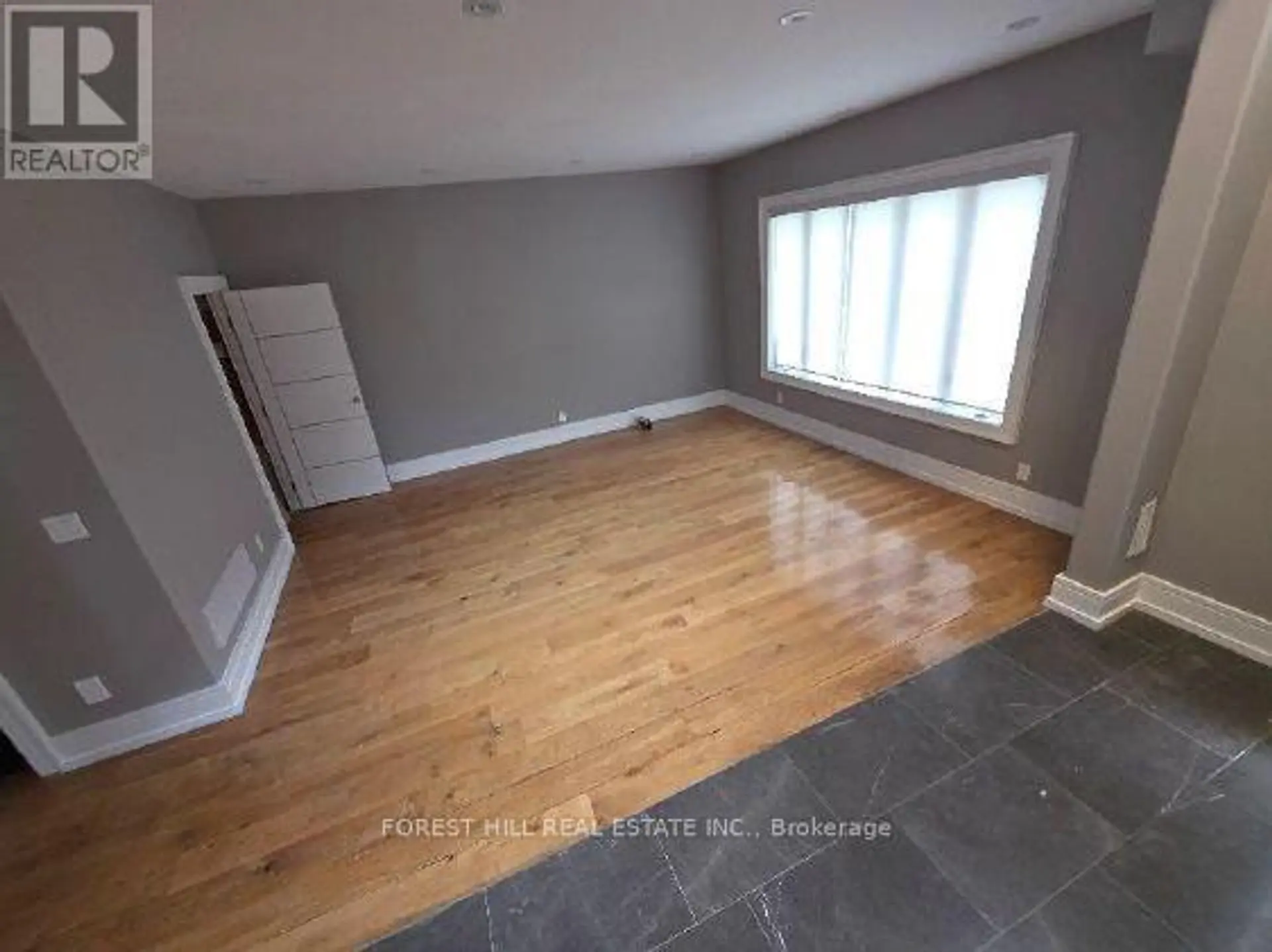 17 KENNEDY PARK ROAD - Image 2