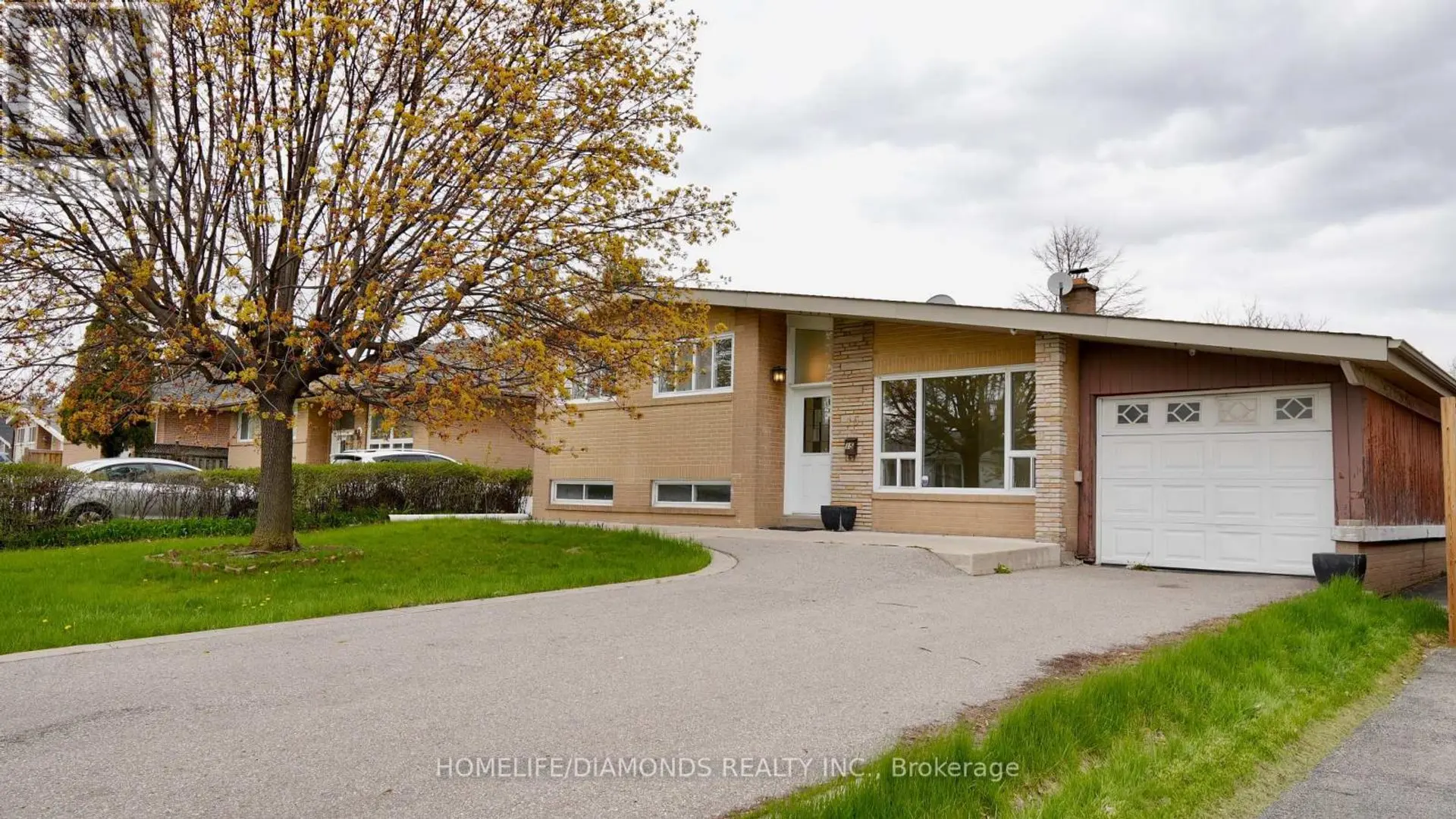 15 ATHLONE AVENUE - Image 2