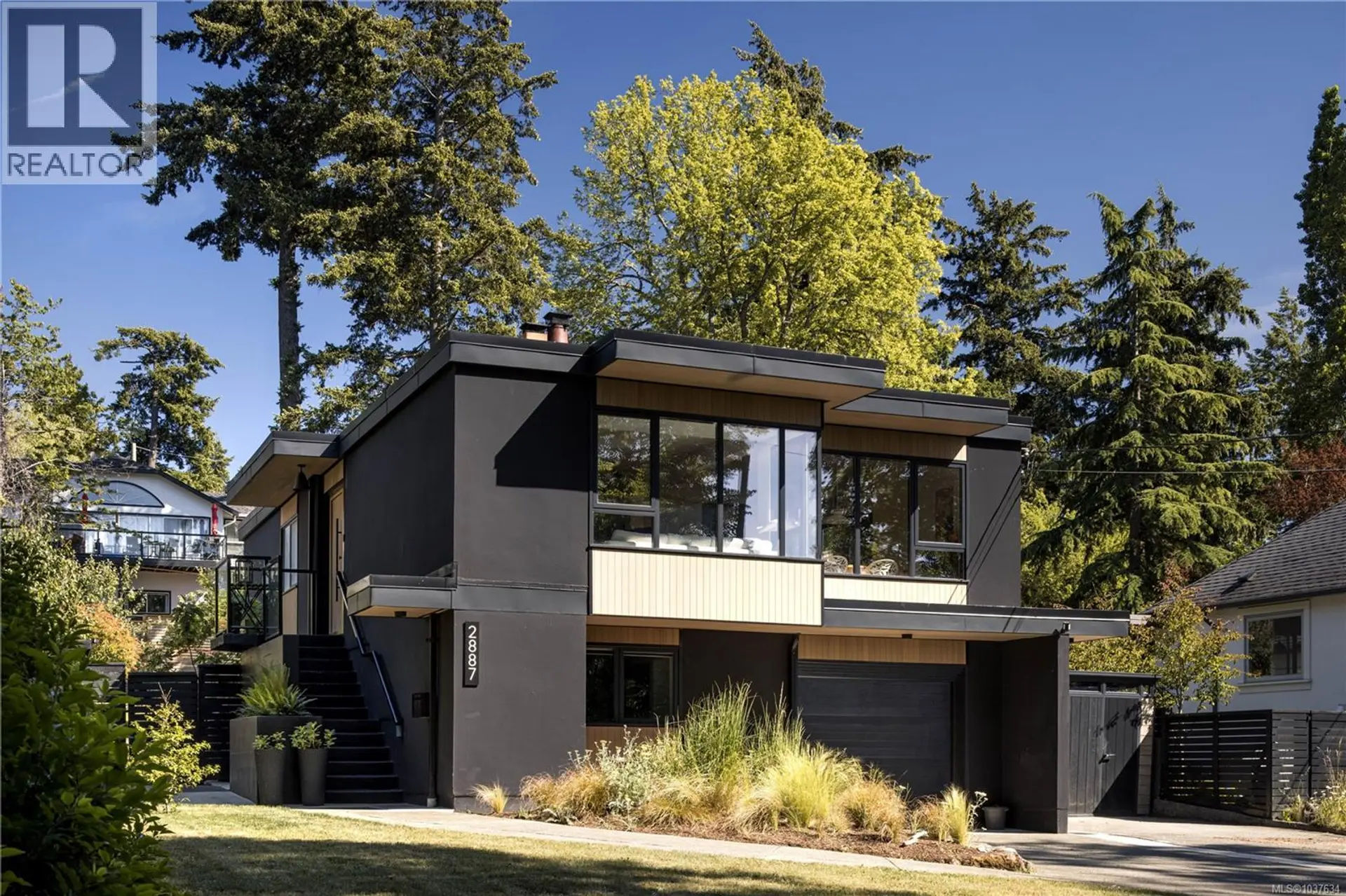 Property at 2887 Colquitz Ave, Saanich, BC