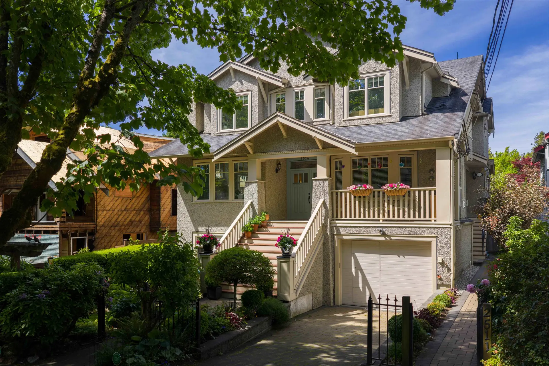 Property at 2515 W 6th Avenue, Vancouver, BC