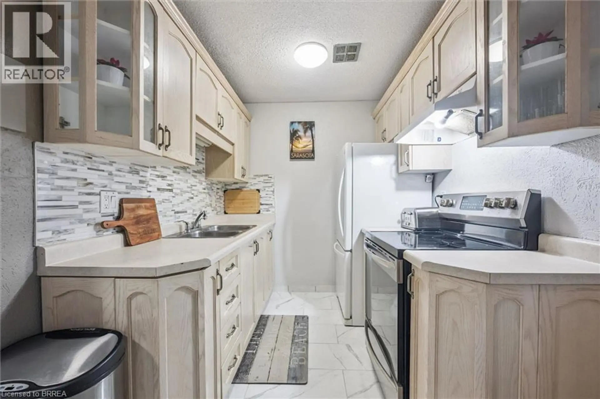 #202 893 CONCESSION Street - Image 11