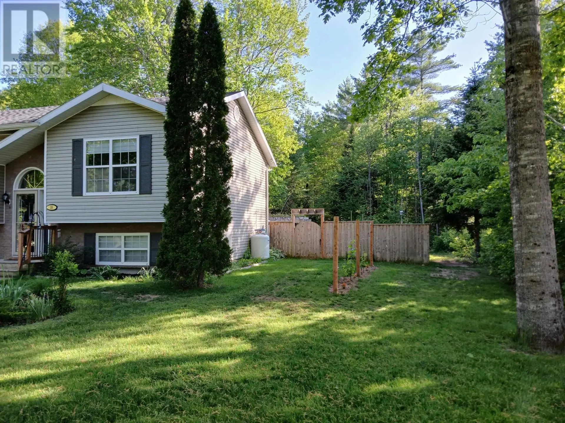 38 Robie Avenue - Image 2