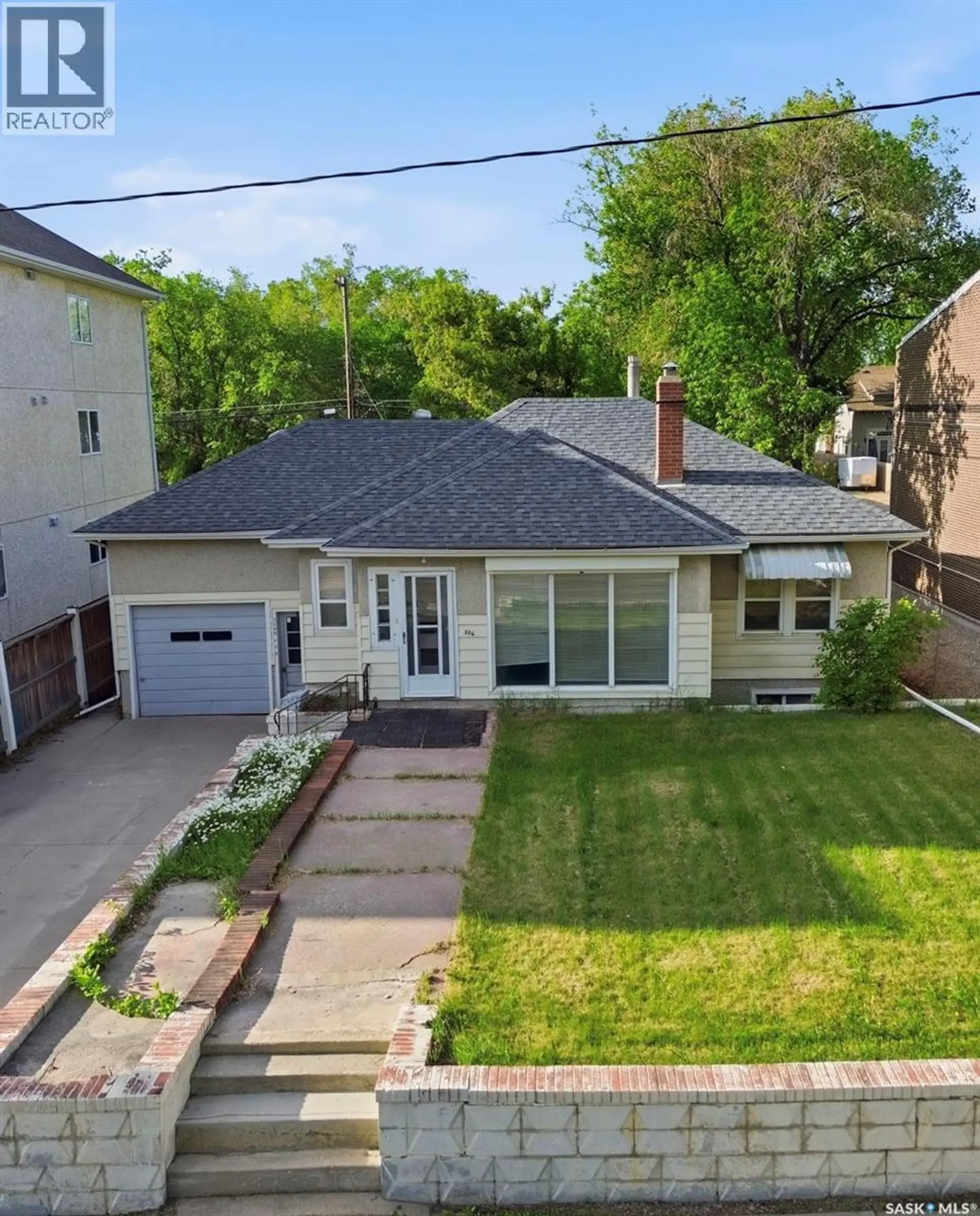 Property at 306 108th STREET W, Saskatoon, SK