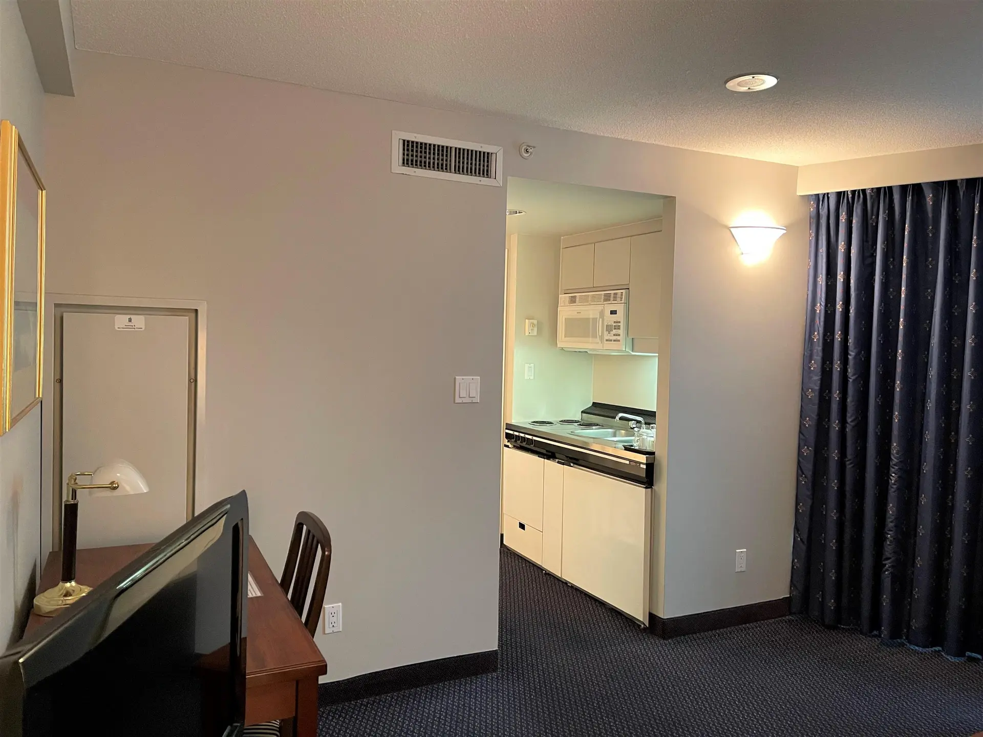 #512 838 Hamilton Street - Image 7