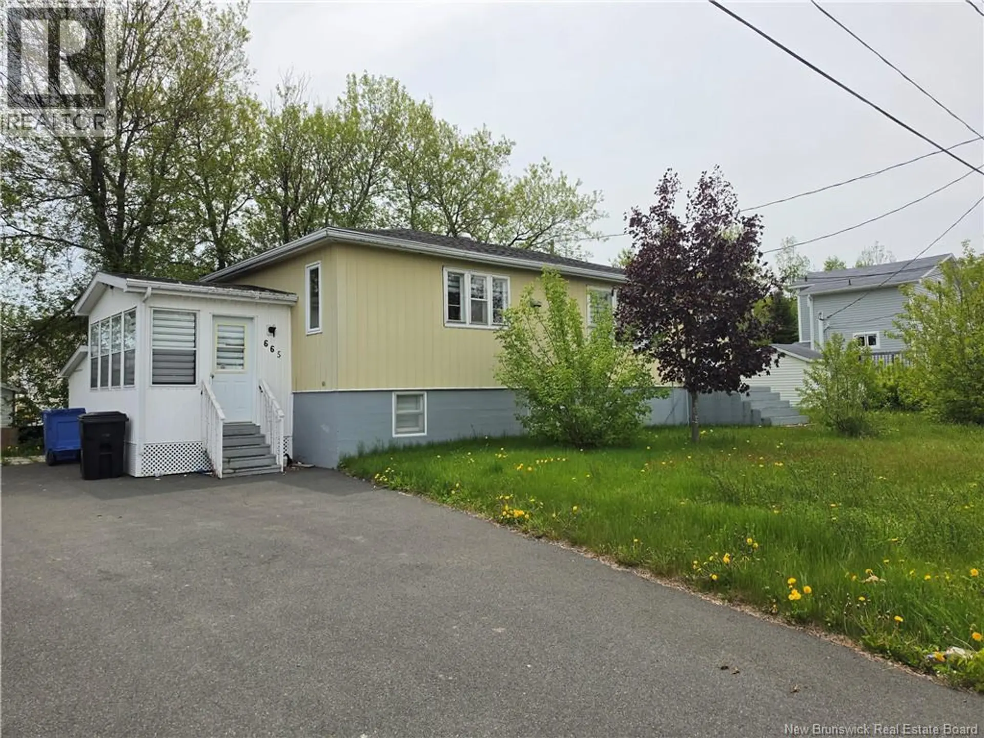 665 St Simon - Image 3