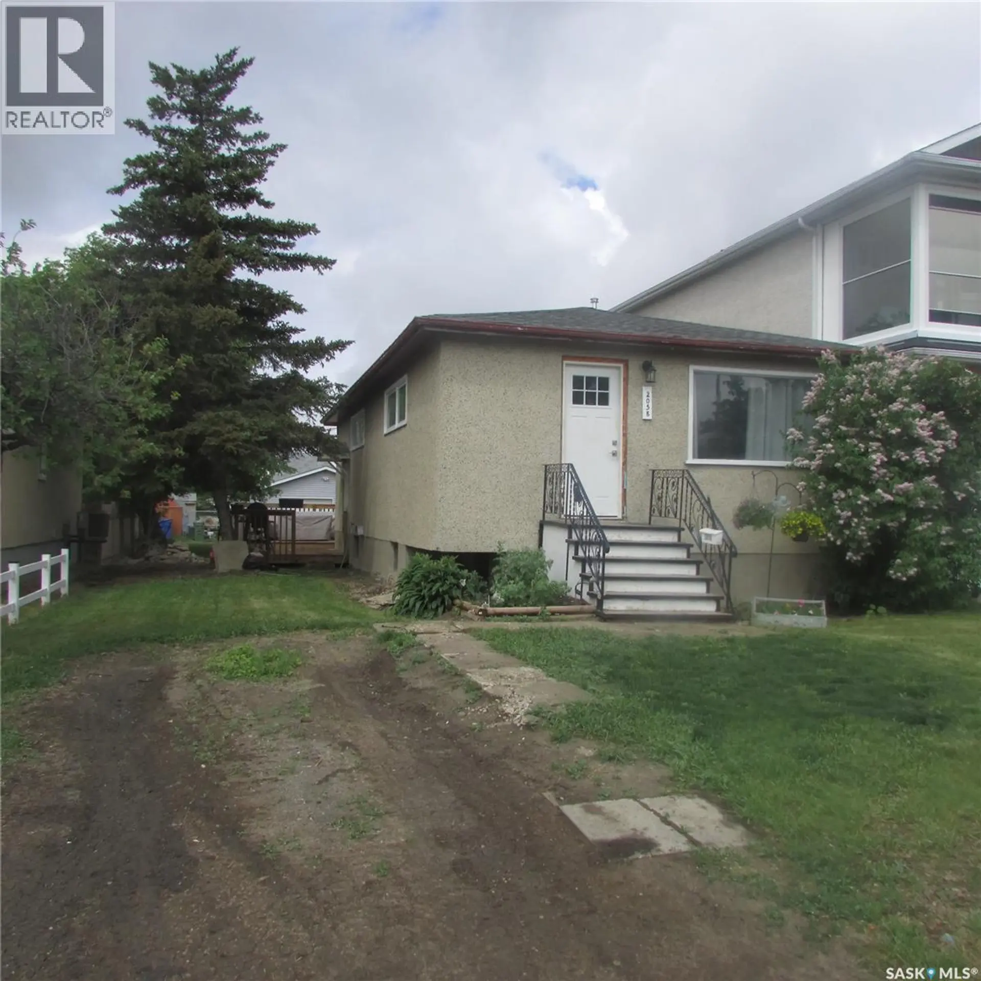 Property at 2058 Alexandra STREET, Regina, SK